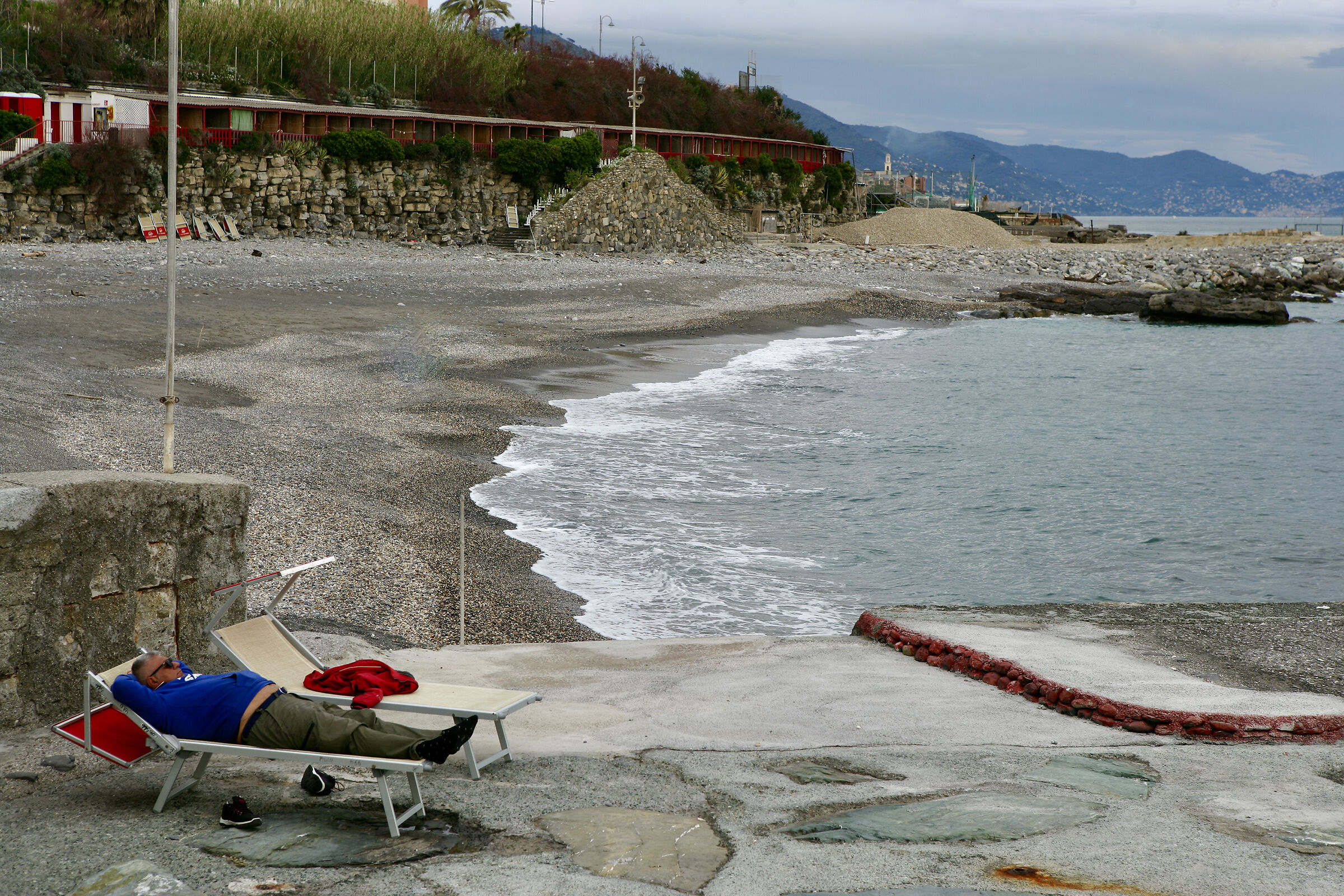 The sea in winter