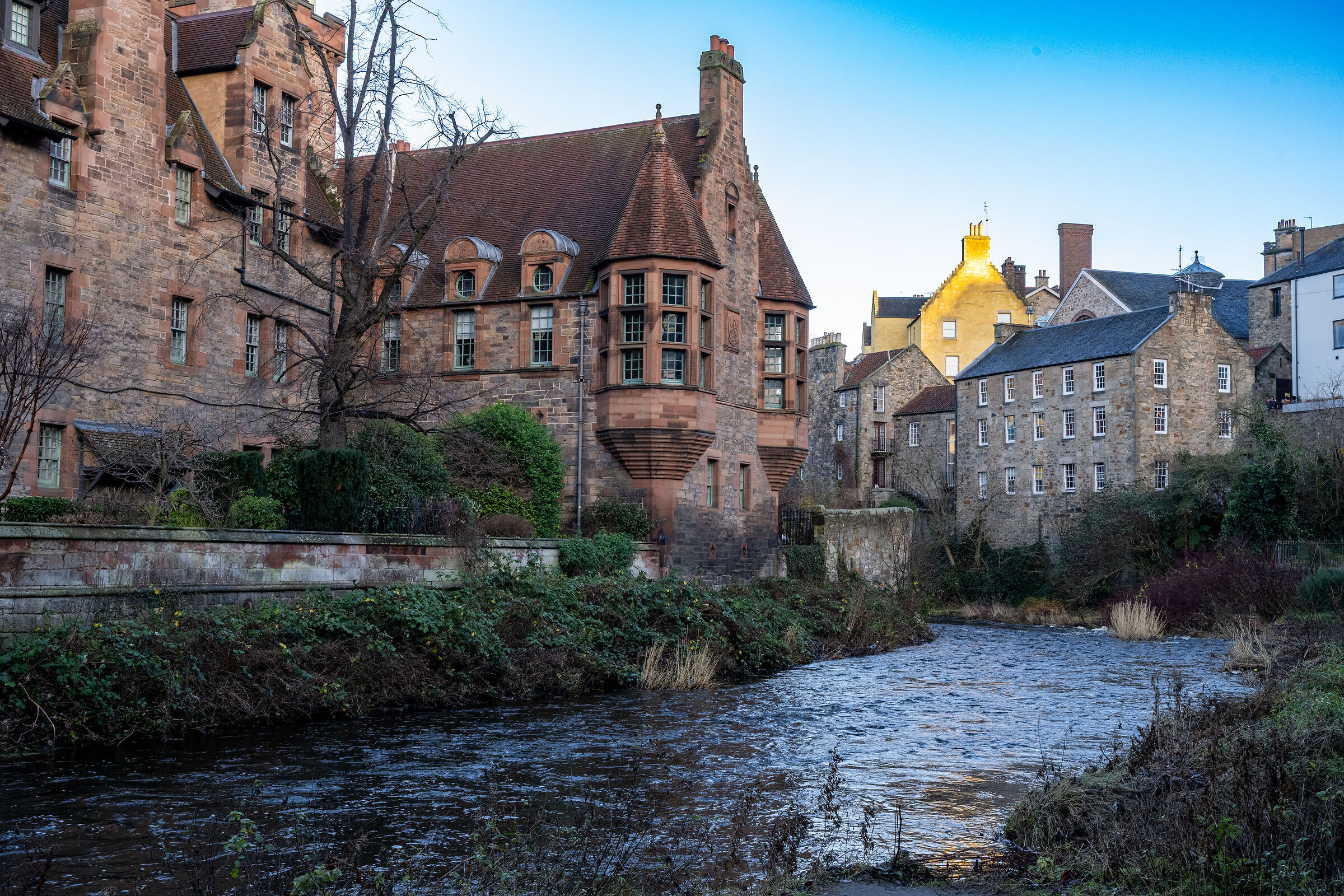 Il Dean Village