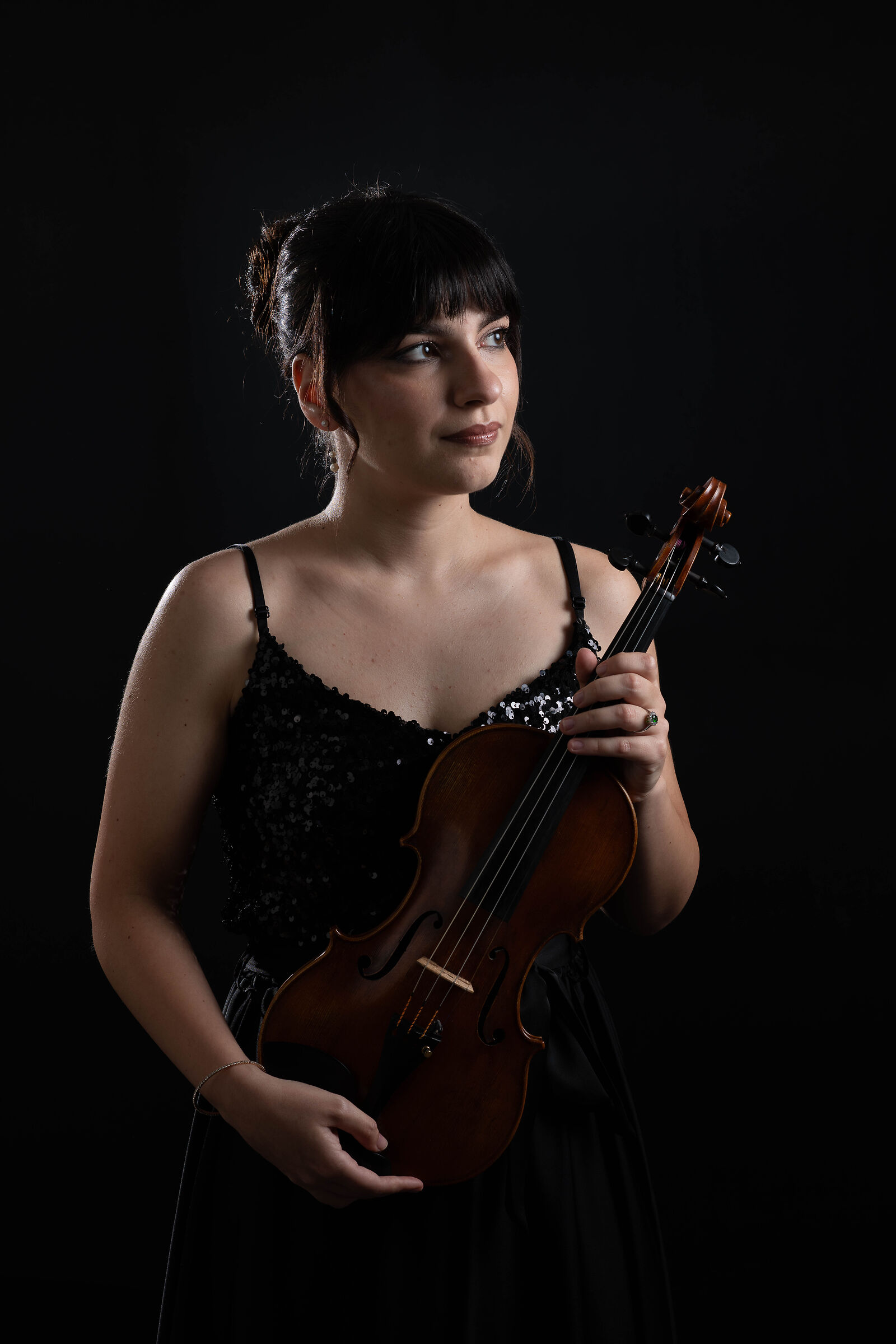 Sara violinist