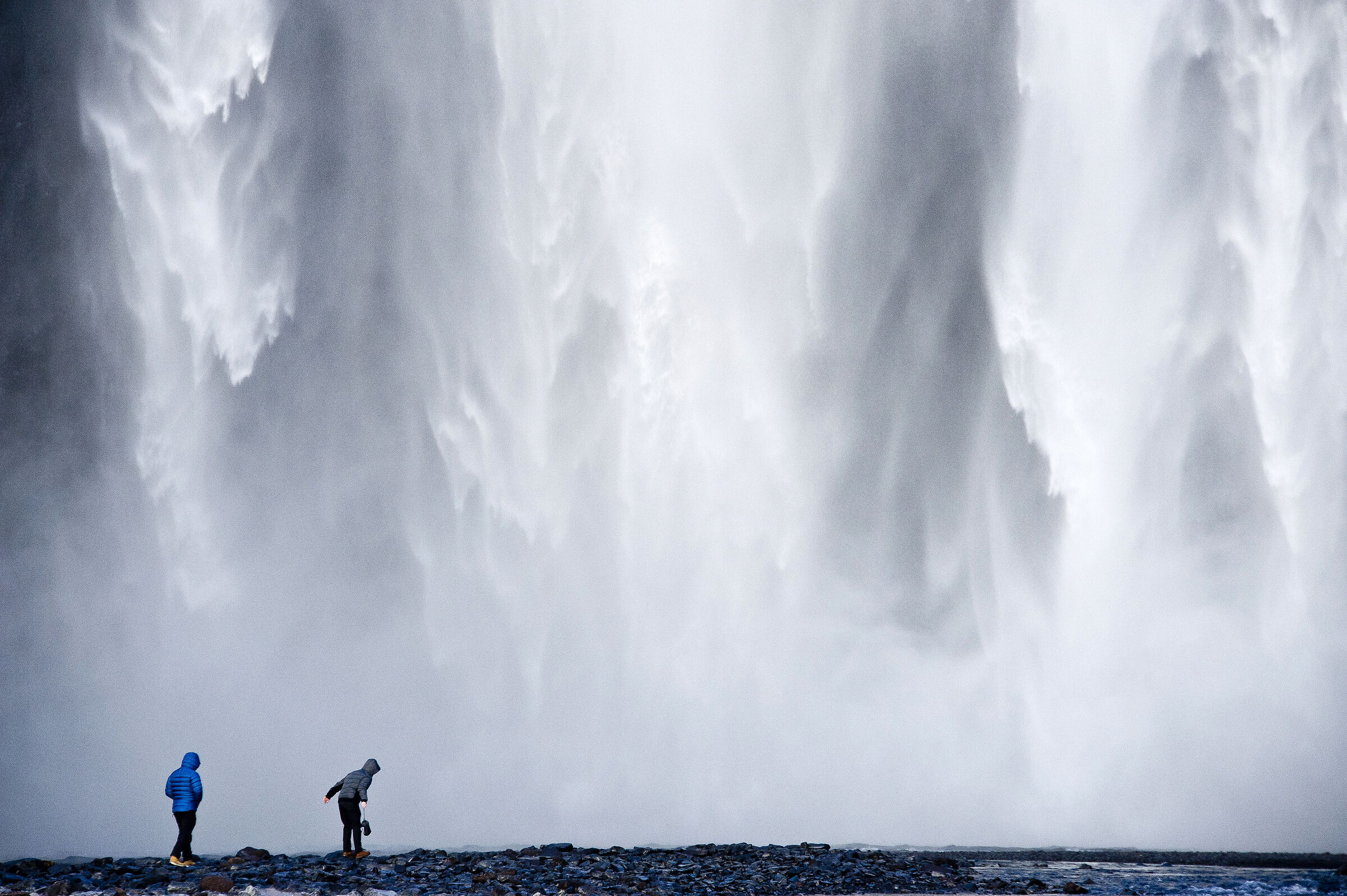 Sotto la cascata