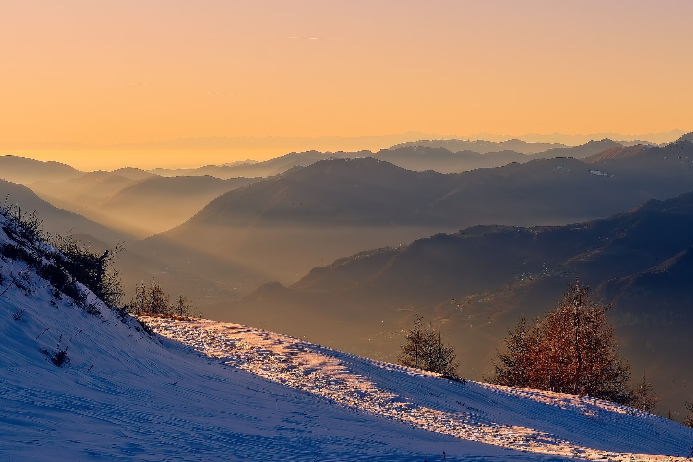Tramonto sulle prealpi lombarde