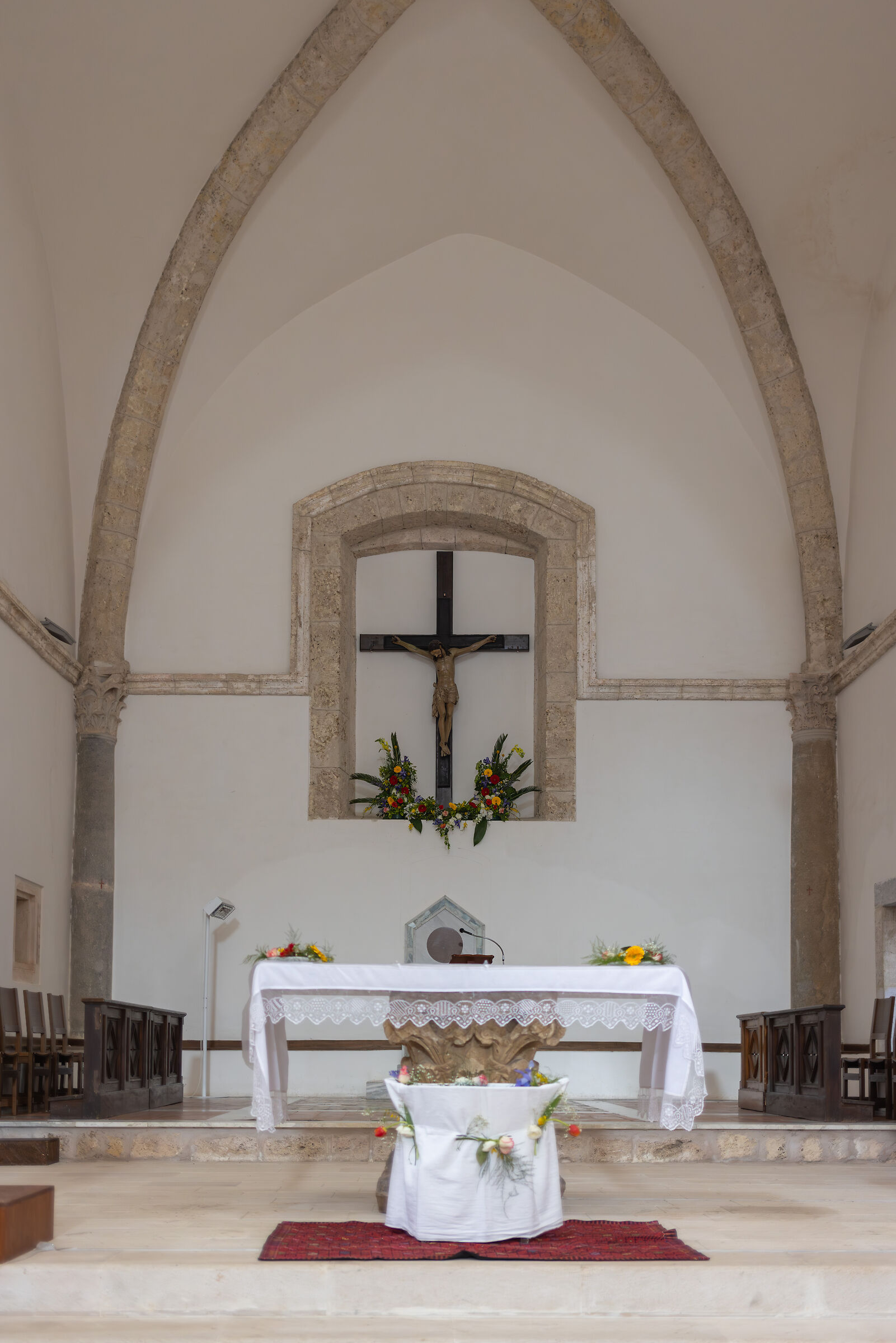 Altare Abbazia Benedettina di San Vincenzo al Volturno