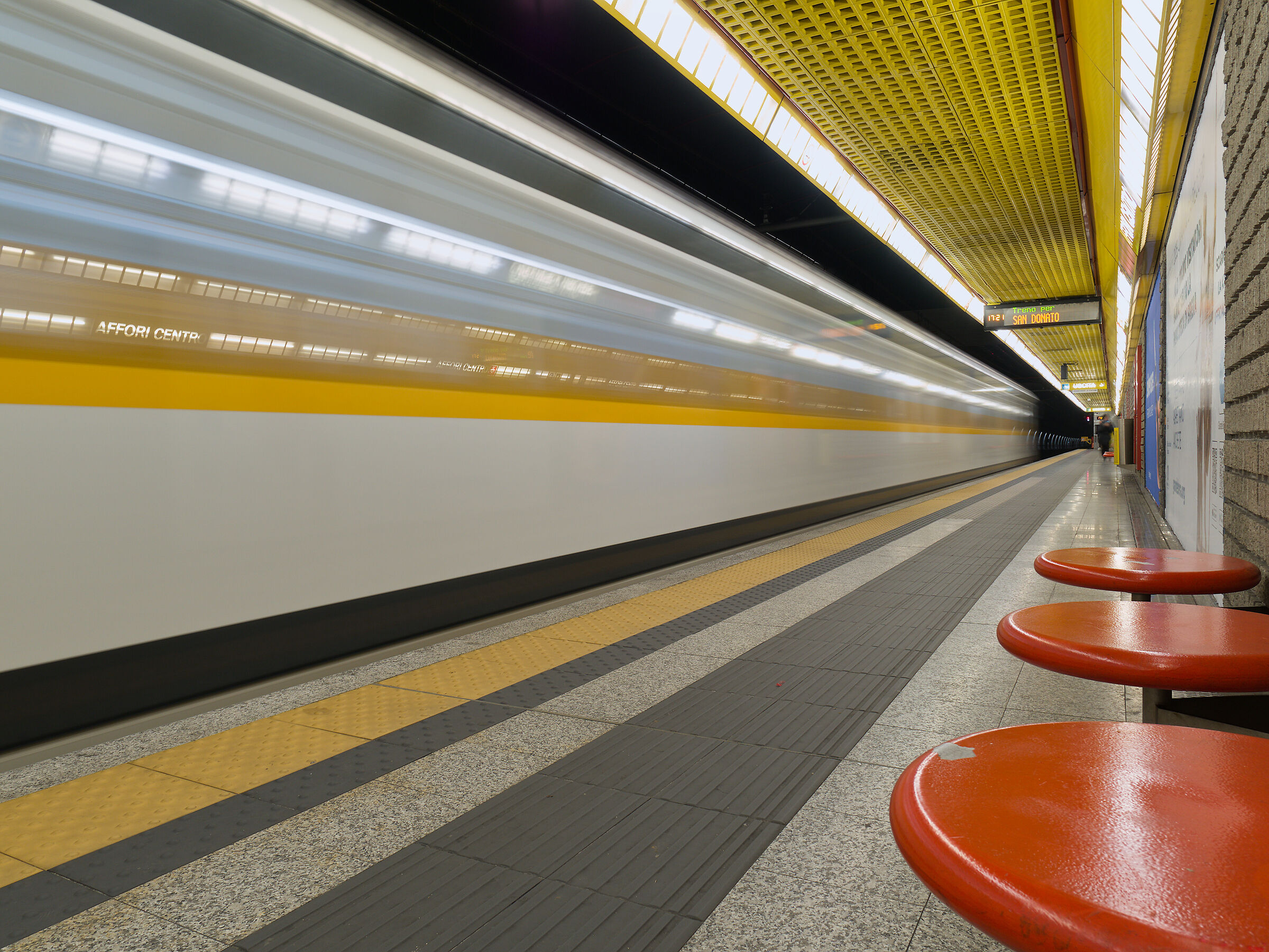 Metropolitan dynamism ....