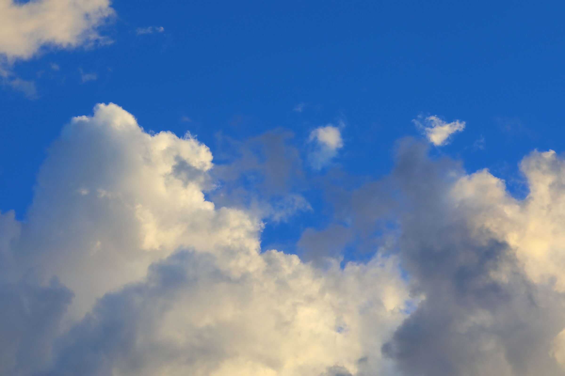 Nuvole 07 ottobre 2025 - 0397