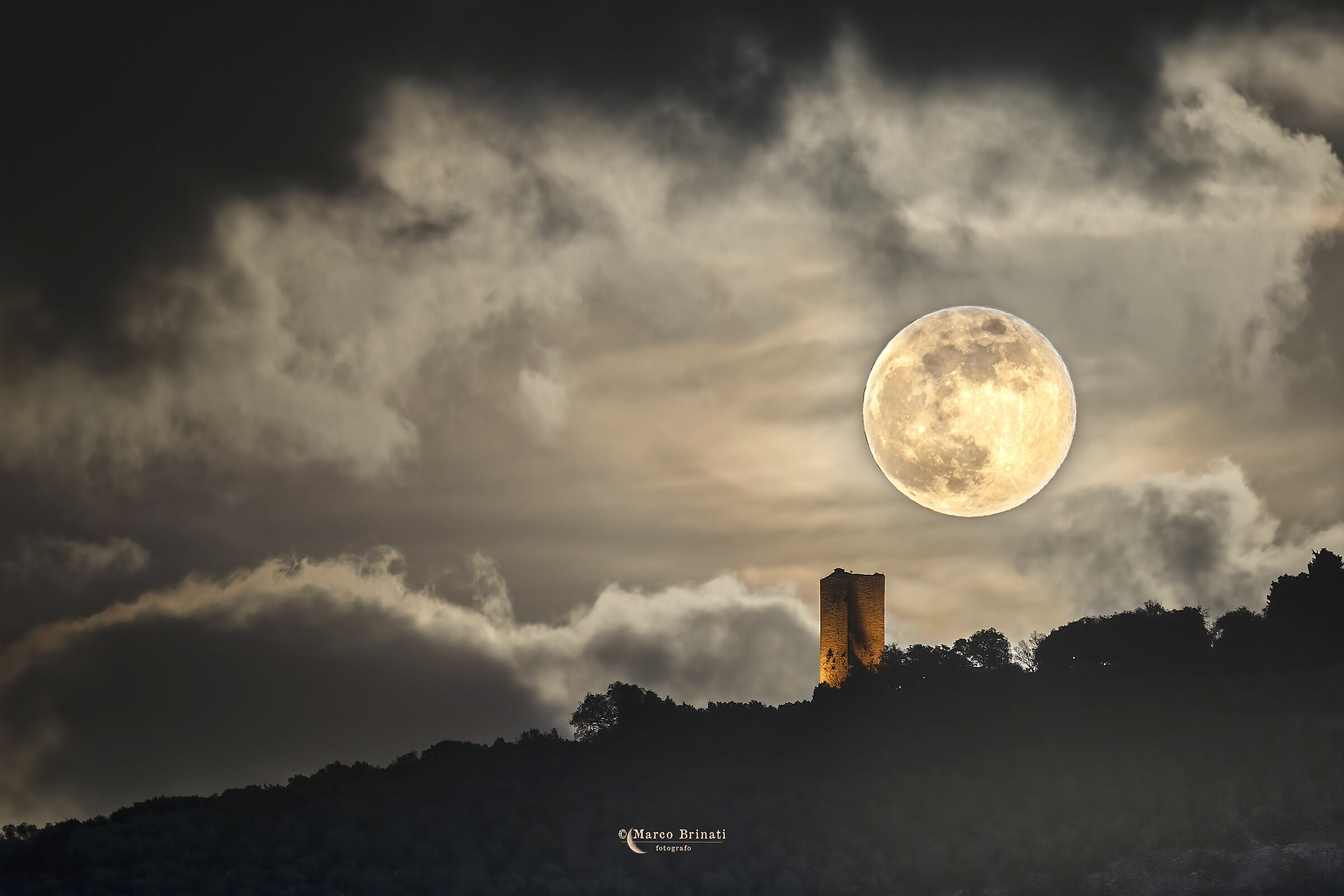 Luna piena, la prima del 2026