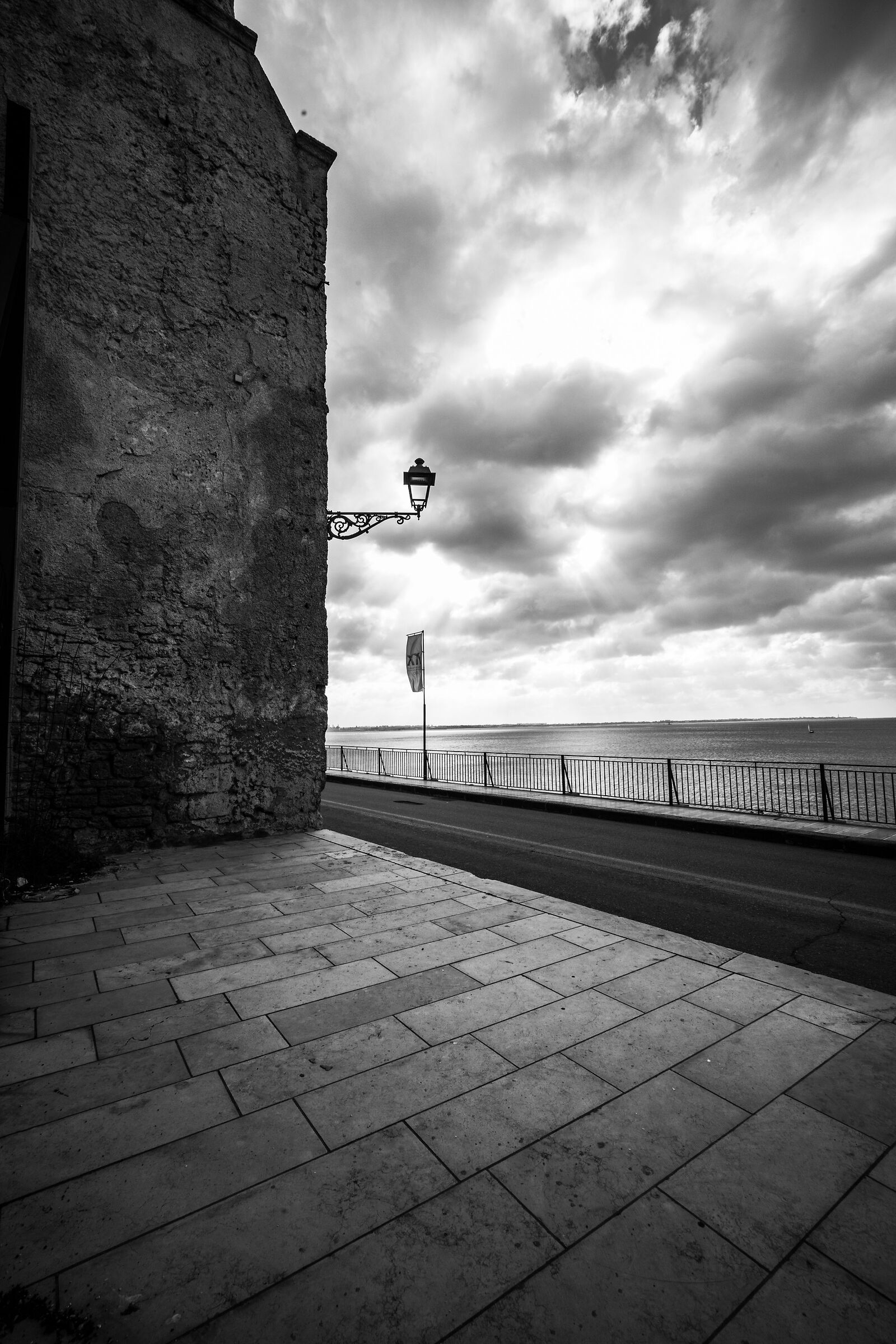 Via Paisiello verso il Mar Grande e Capo San Vito