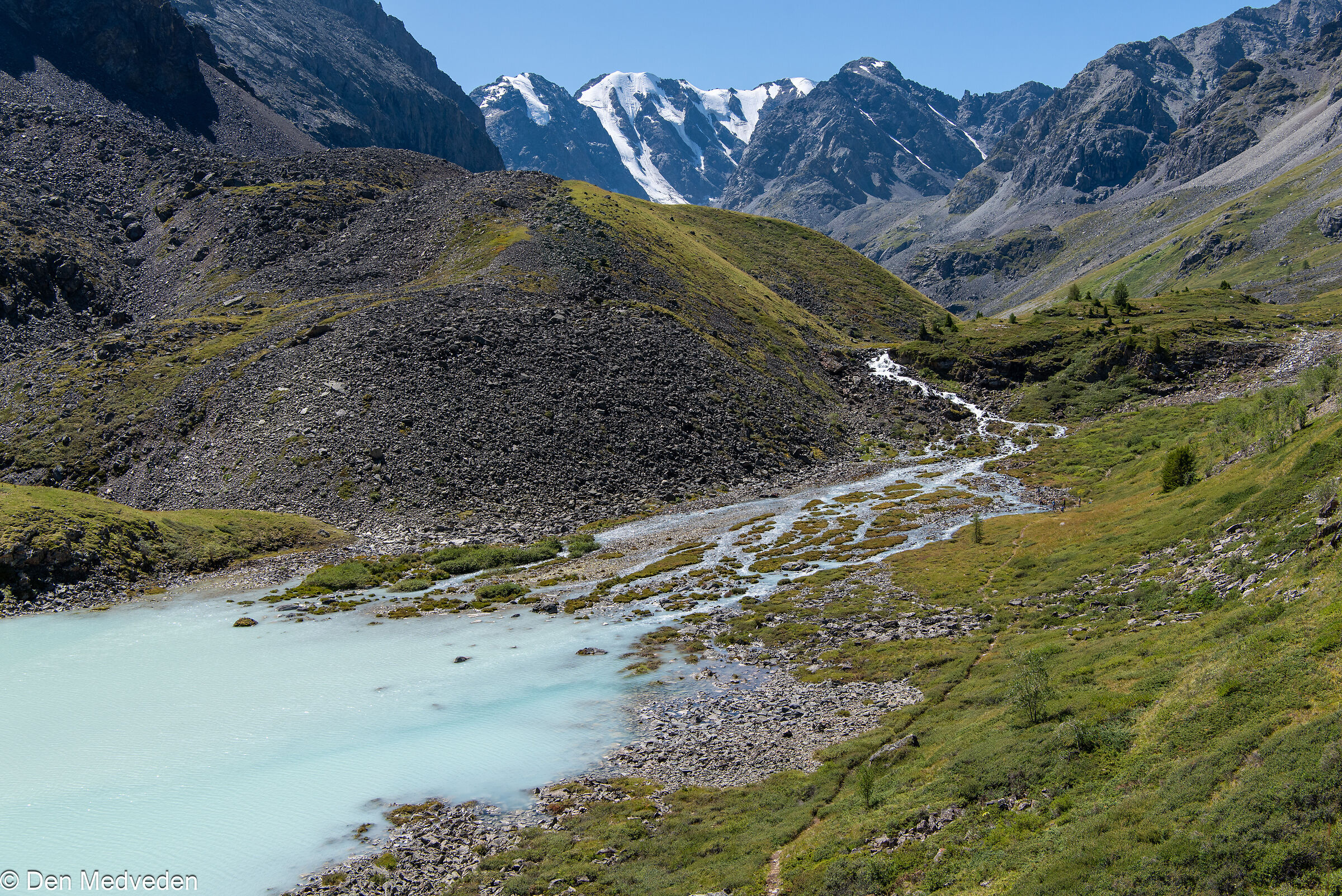 Trekking in Mountains