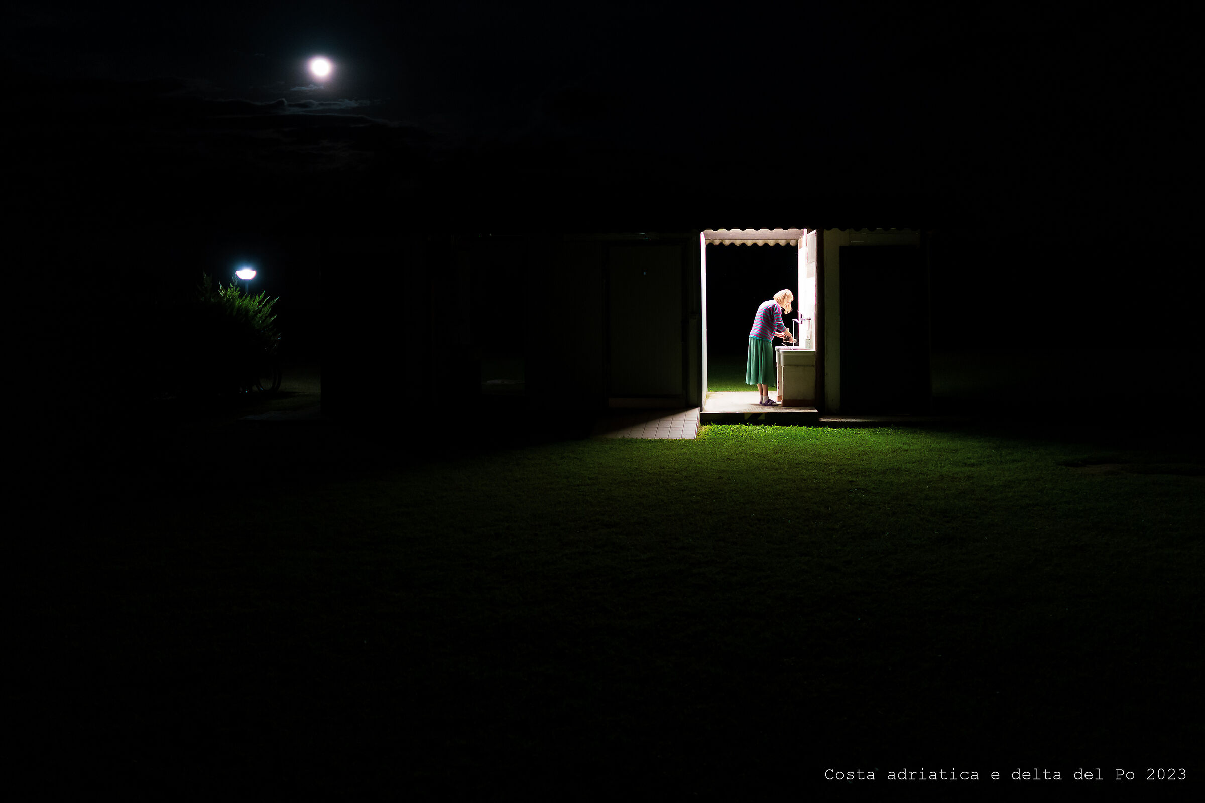 Washing with the moon 2