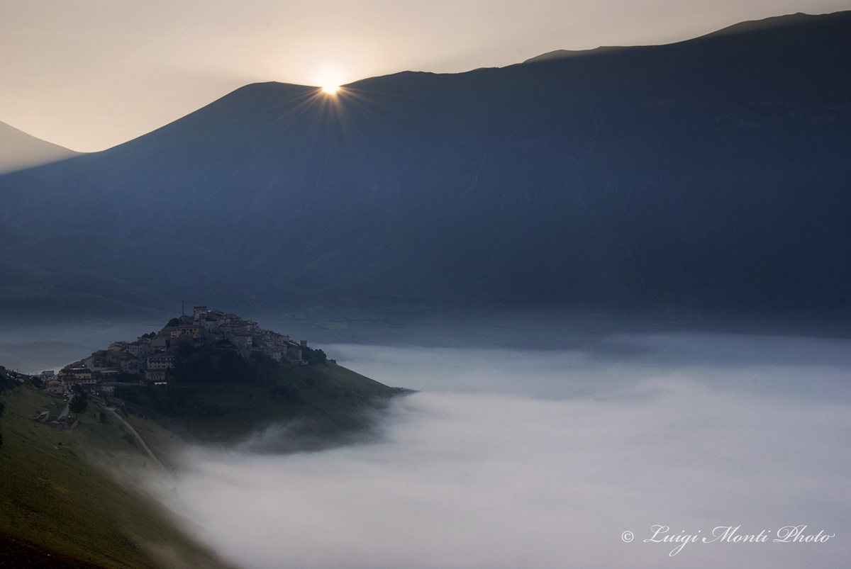 Castelluccio sunrise
