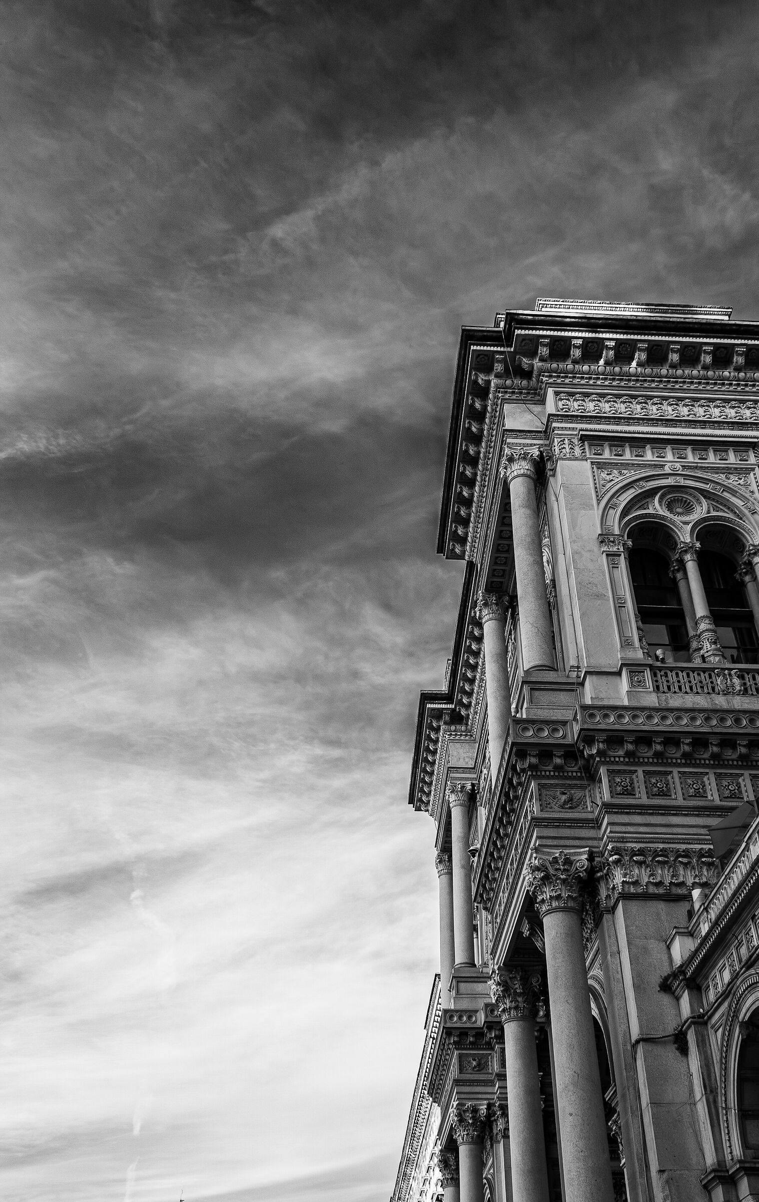 Milano Street, Piazza Duomo and surroundings