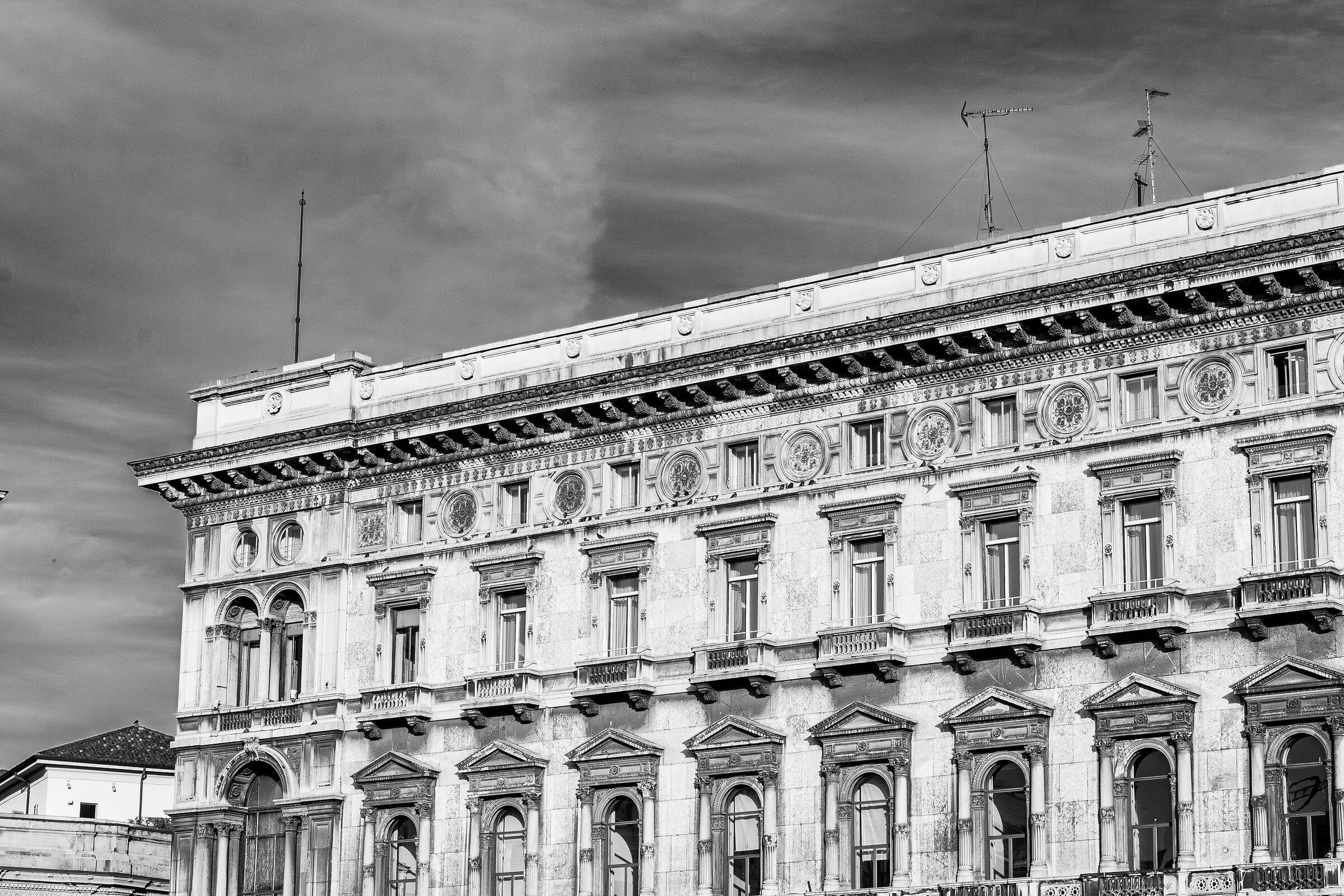 Milano Street, Piazza Duomo and surroundings