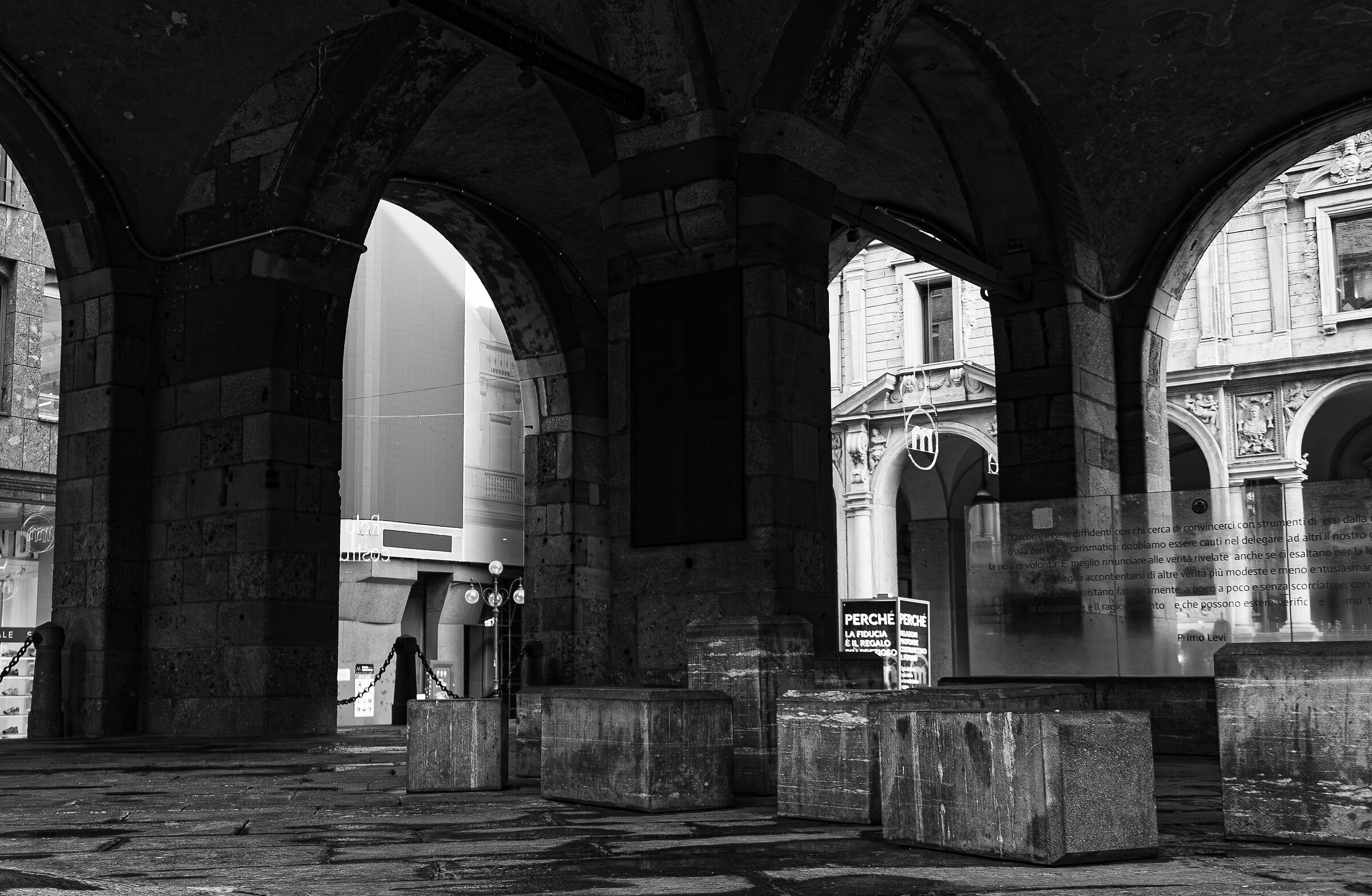 Milano Street, Piazza Duomo and surroundings