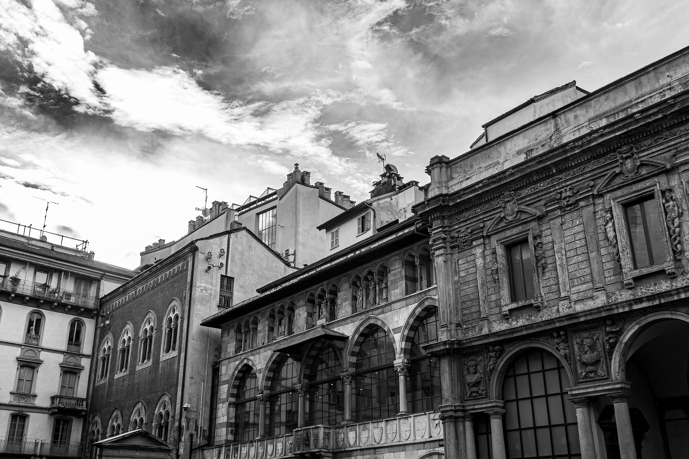 Milano Street, Piazza Duomo and surroundings