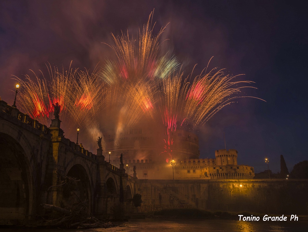 fuochi a Castel Sant'Angelo