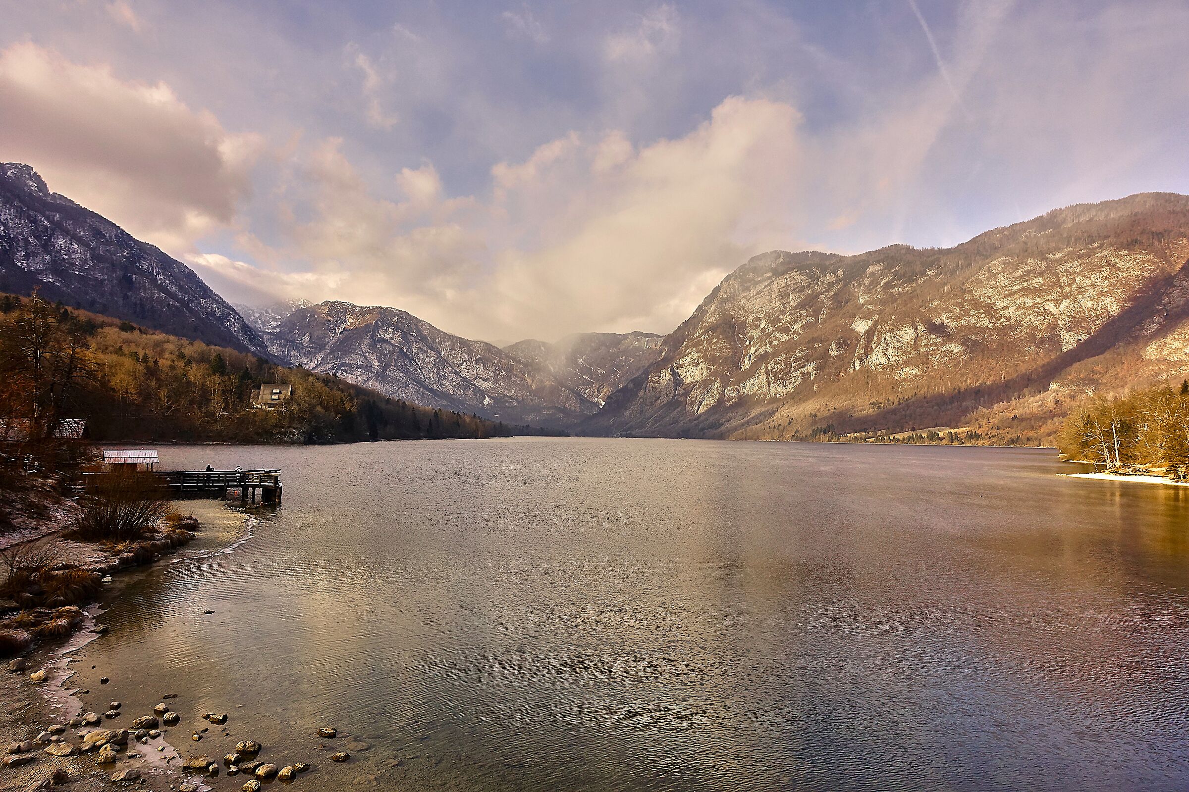 Lago di Bohinj col gelo