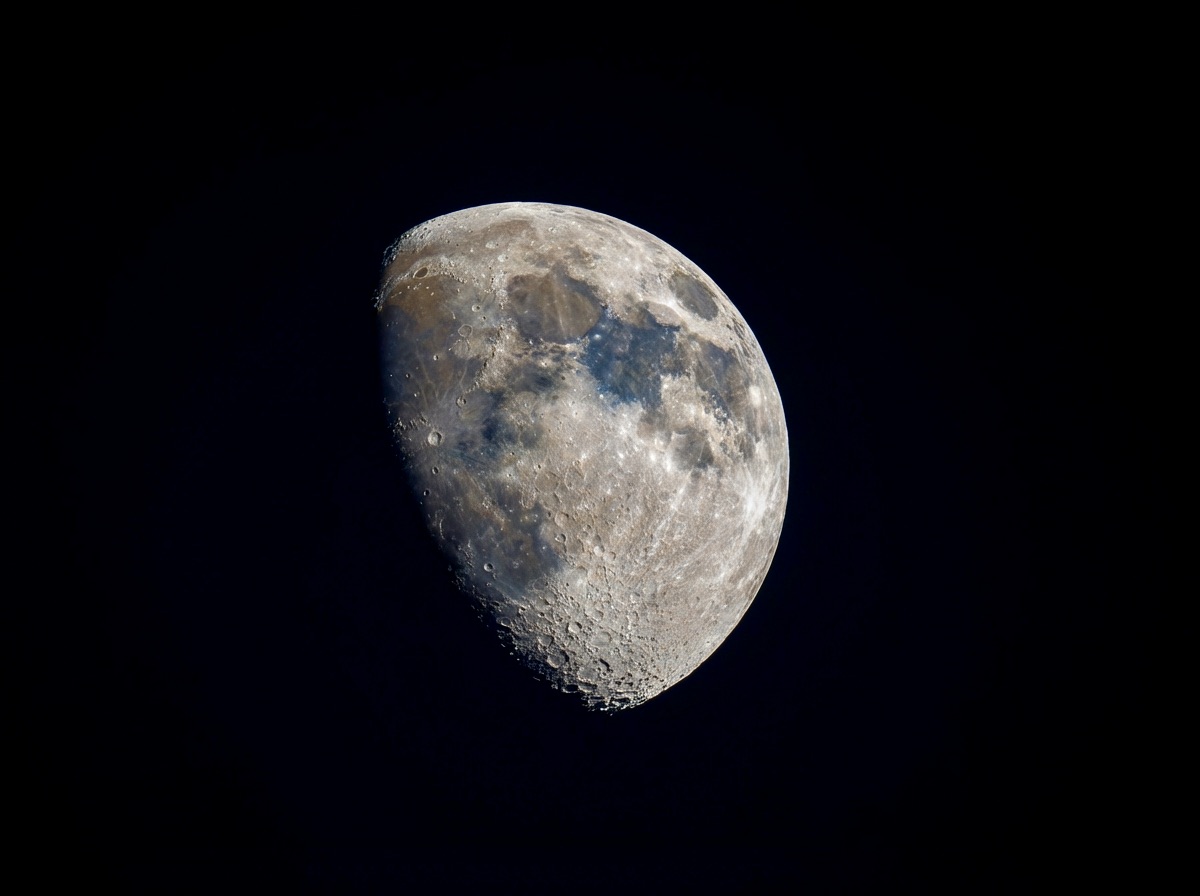 Mineral Moon
