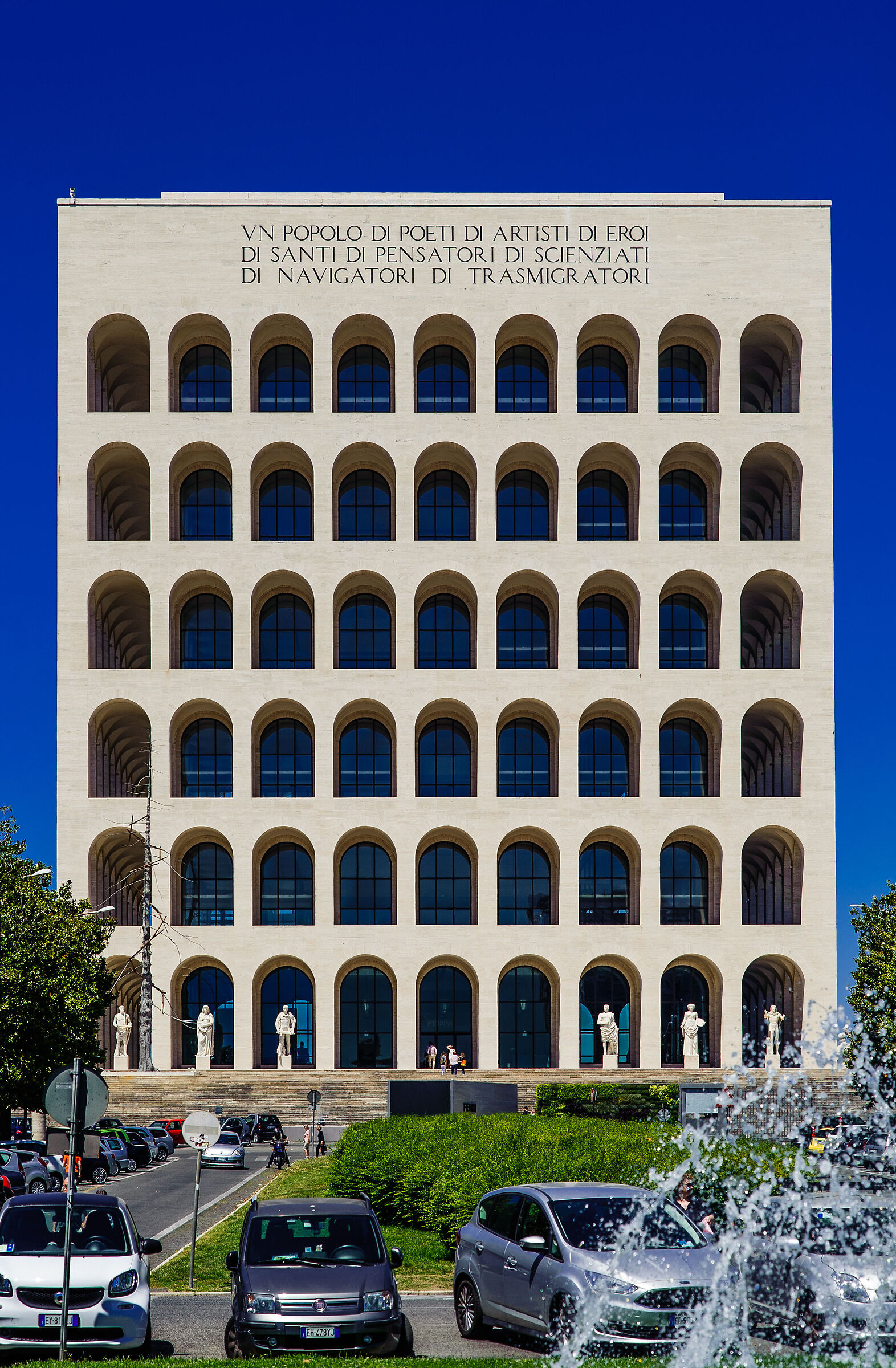 Roma-Palazzo della Civiltà Italiana