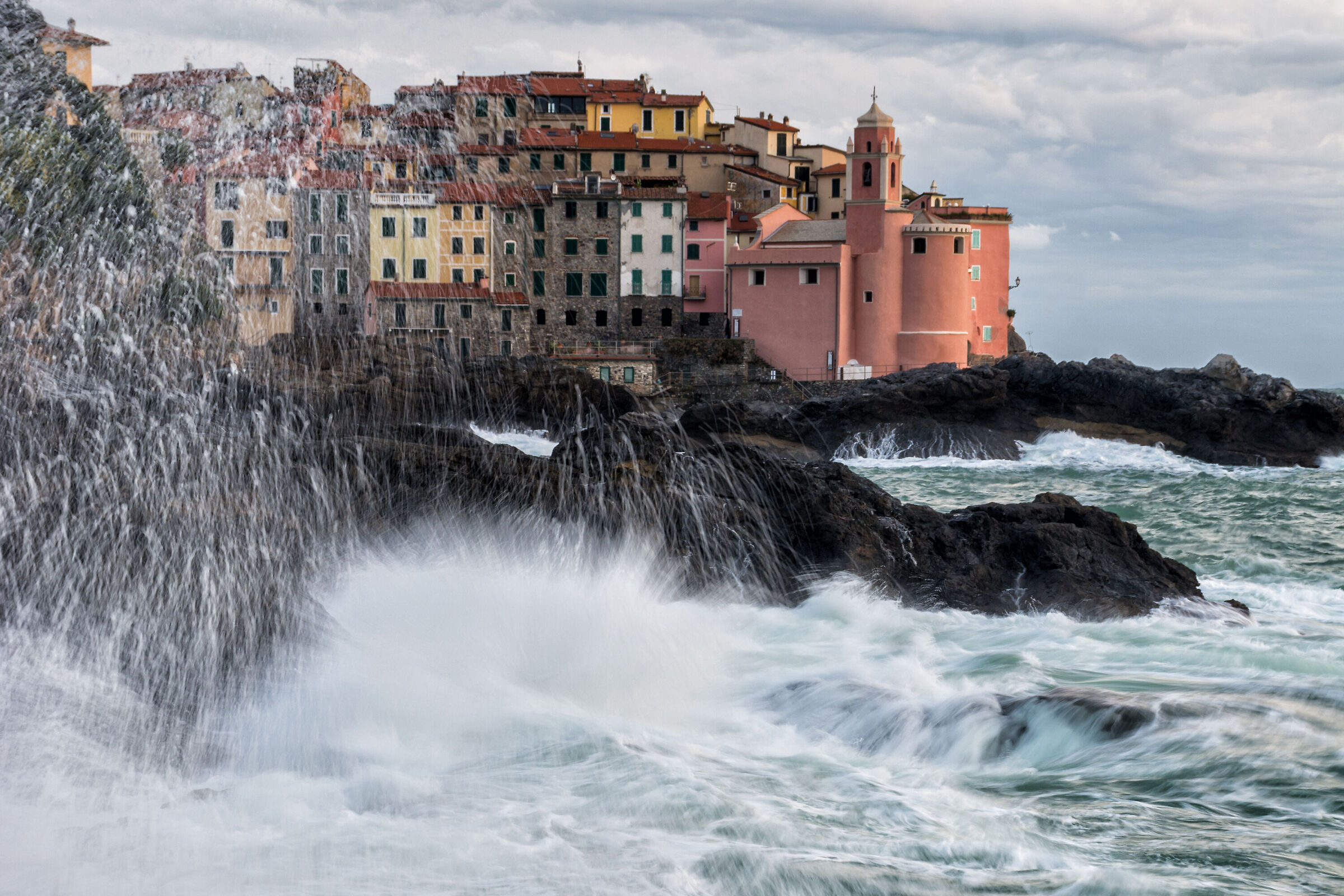 Tellaro among the sketches