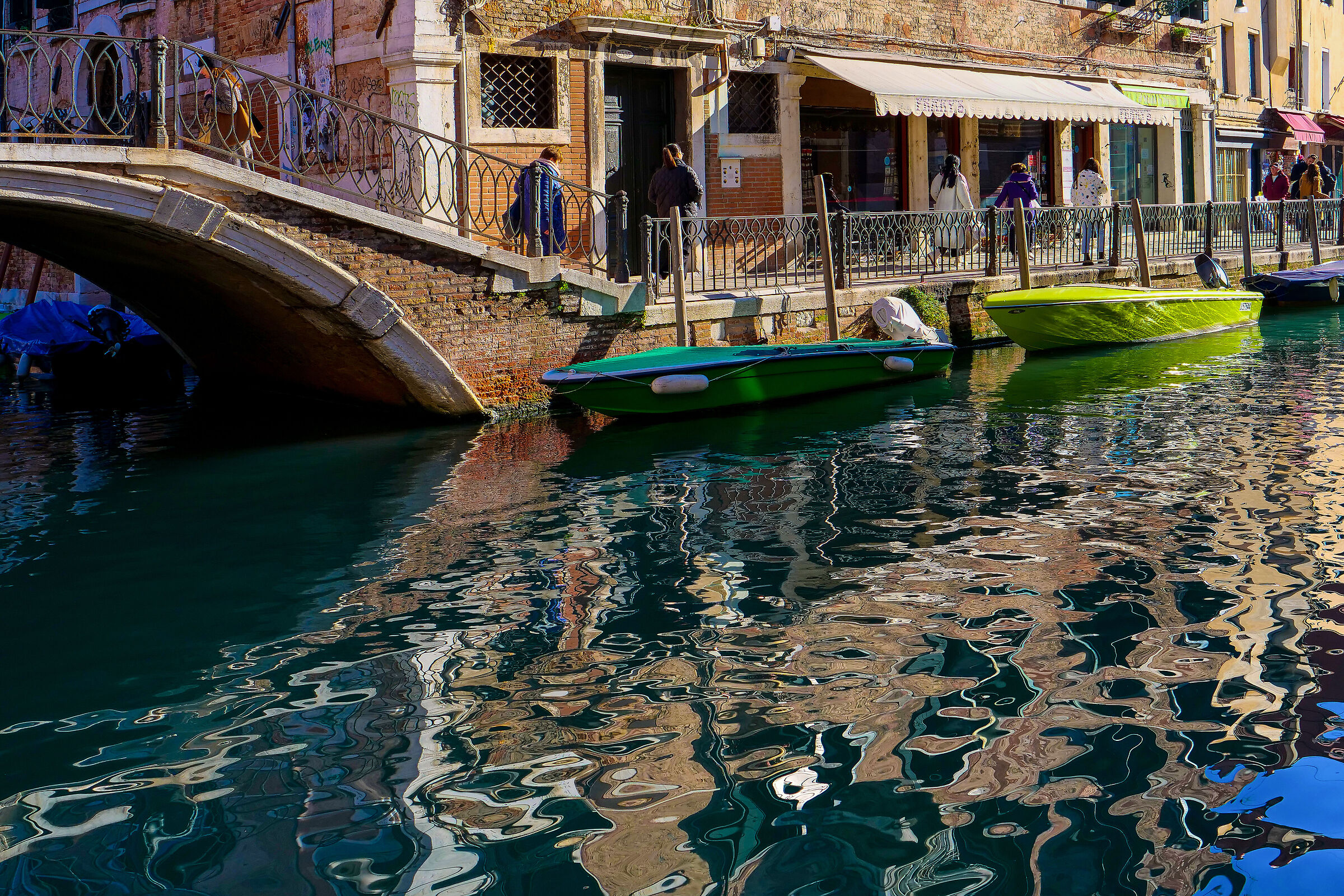 Arabesque reflections - Venice