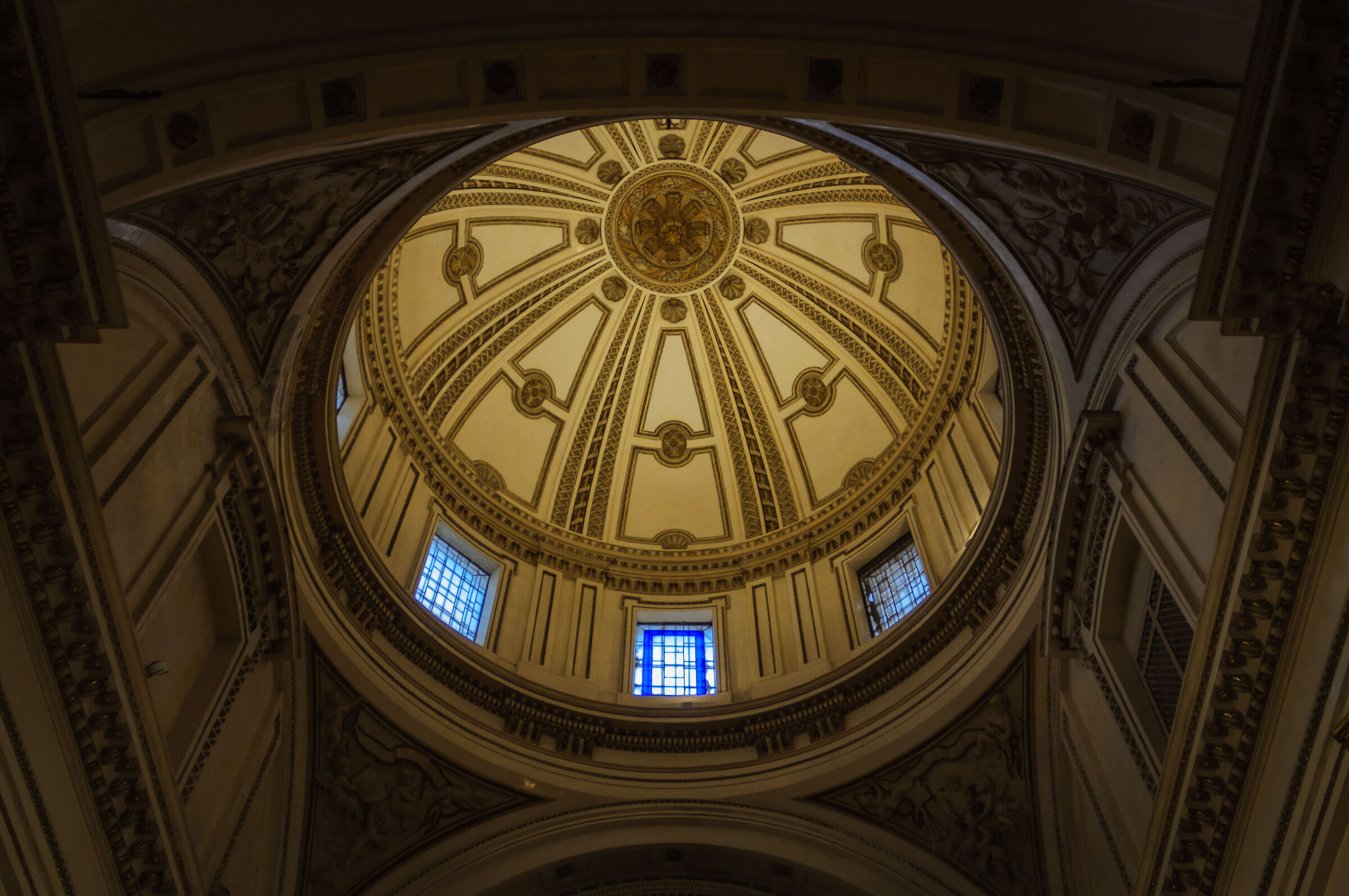 La Catedral del Santo Cáliz