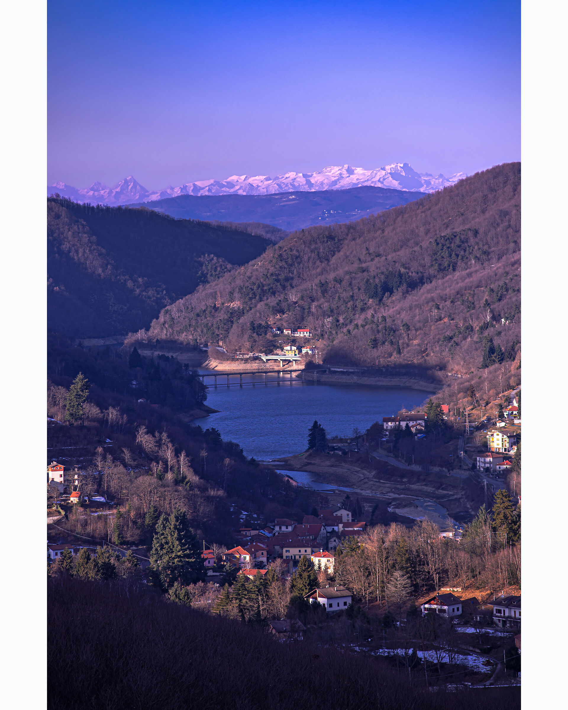 Le Alpi dal Lago di osilia (Catena del Rosa+Cervino)