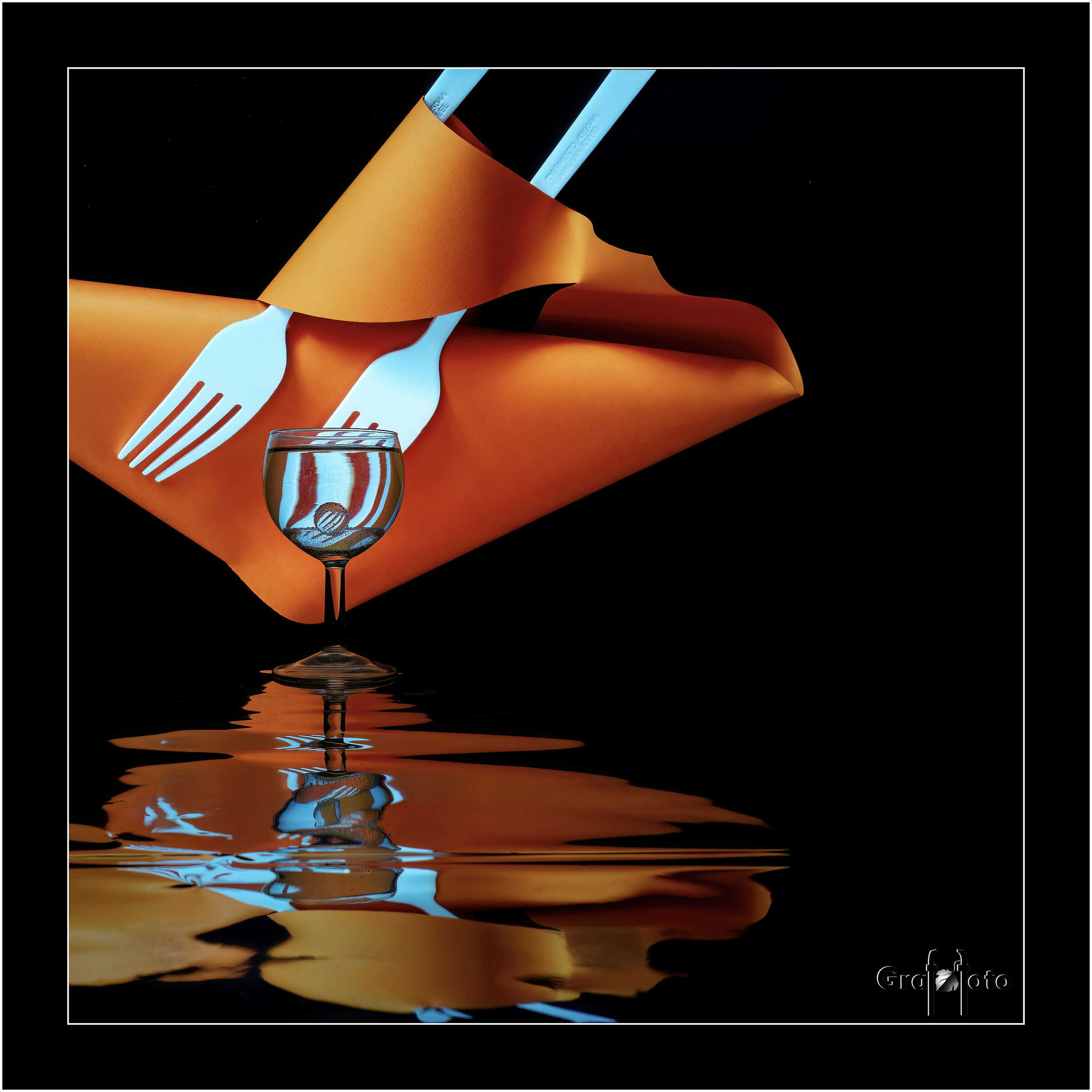 The glass is the protagonist