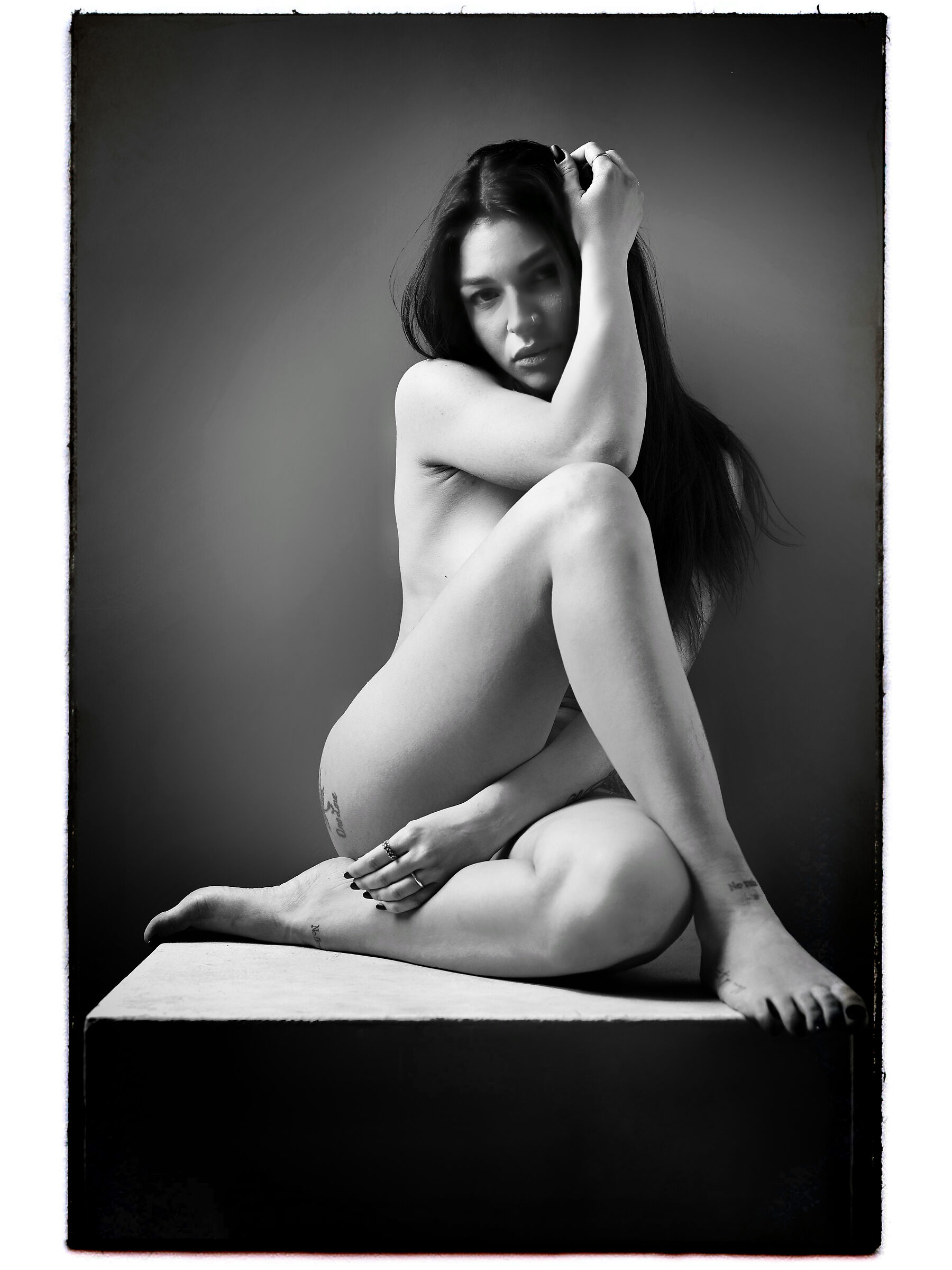 Nude Cube