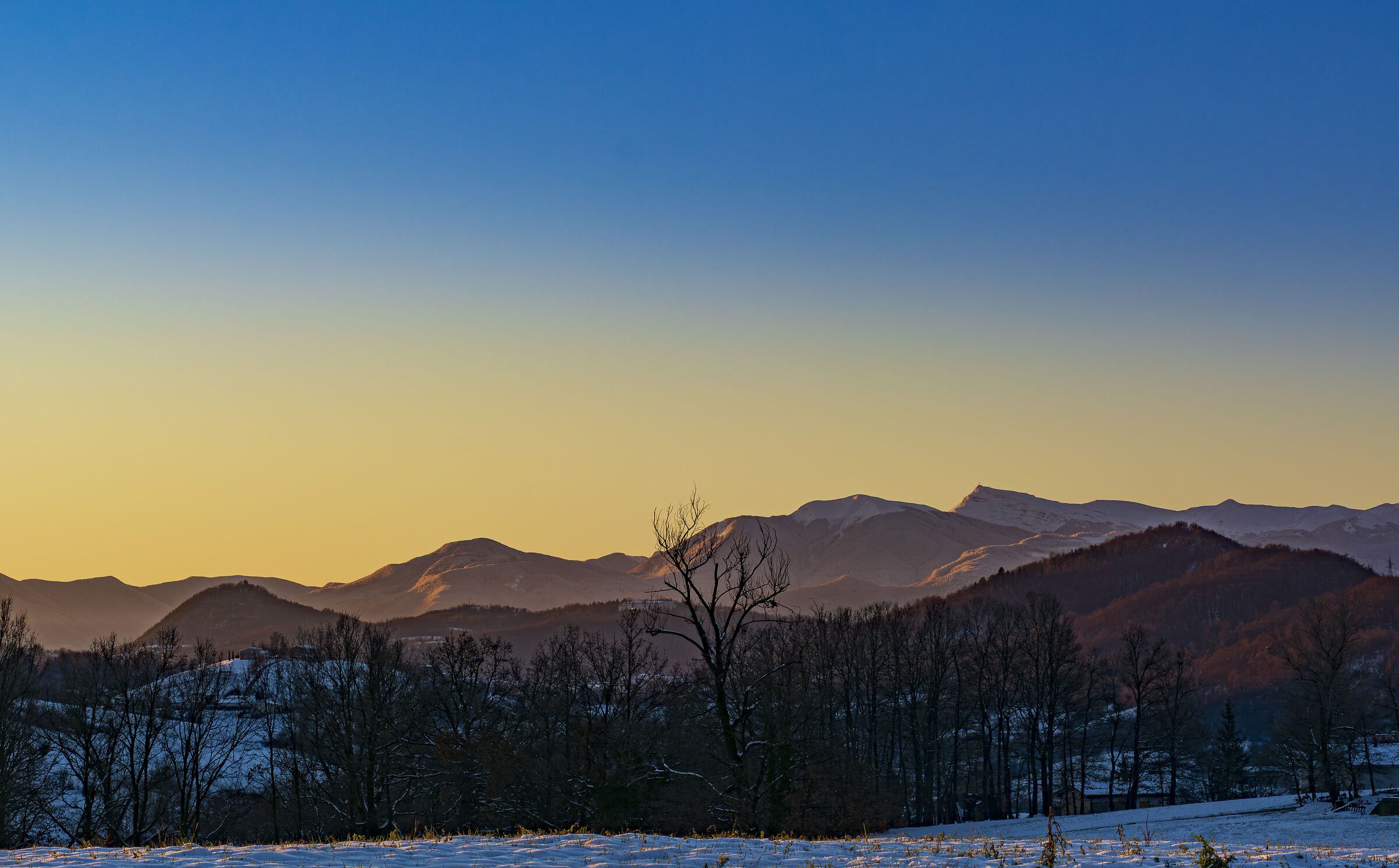 Sunrise in the Apennines