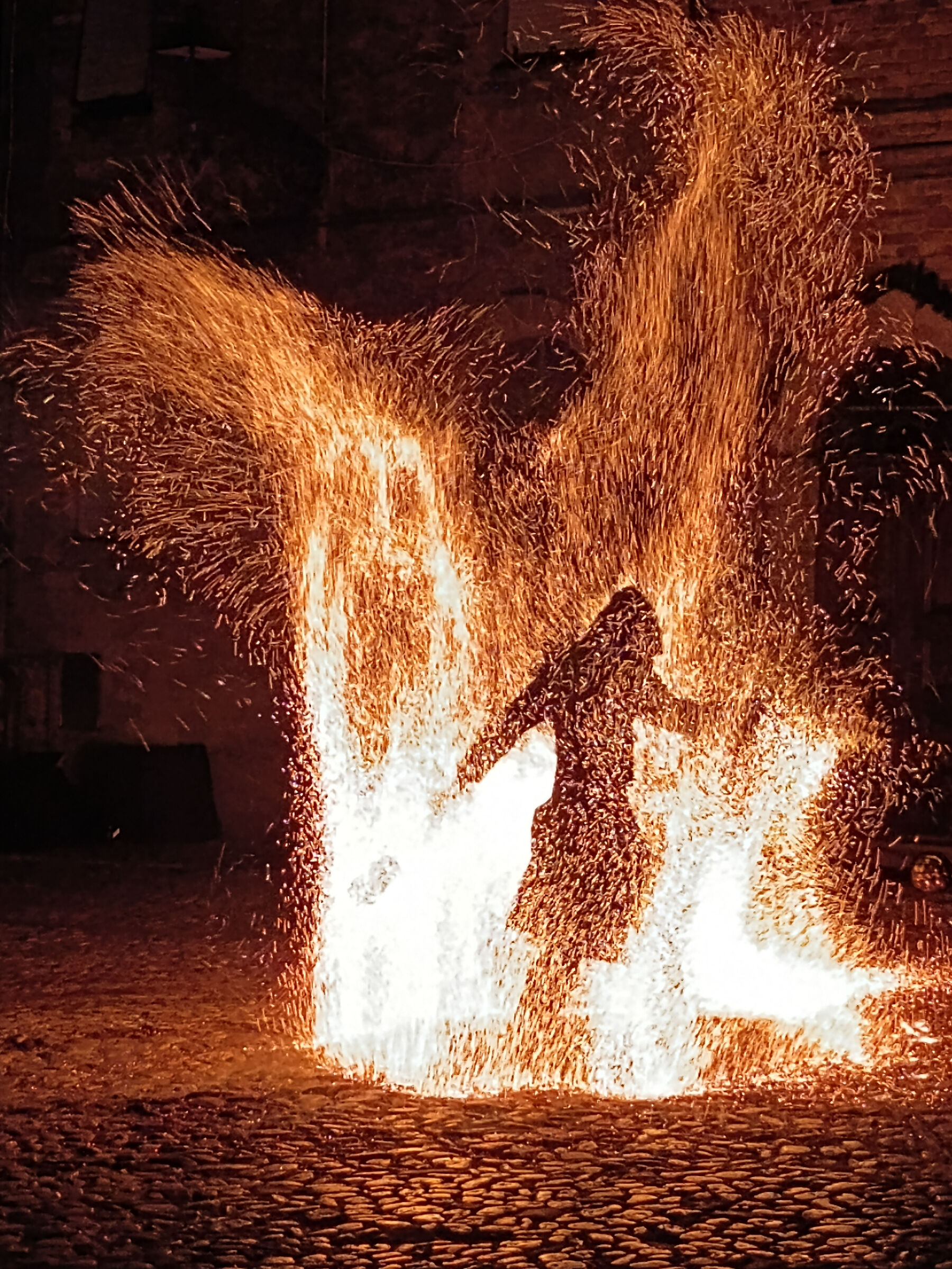 Spettacolo danza e fuoco