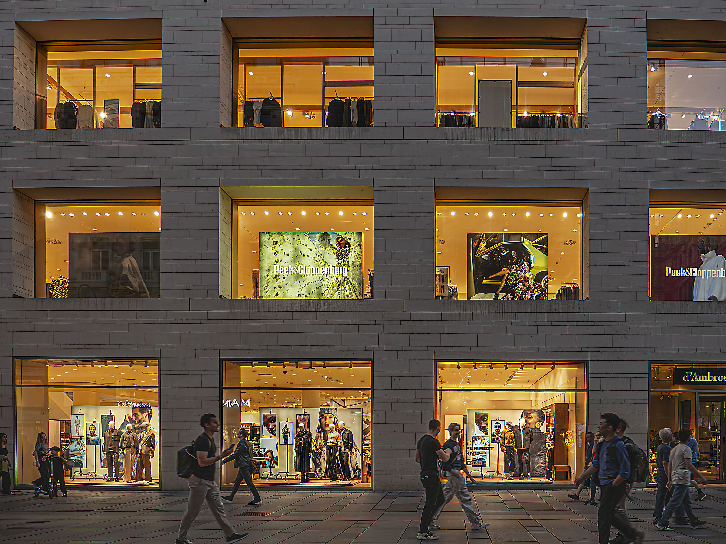 Wien, Kärntner Straße, Peek & Cloppenburg