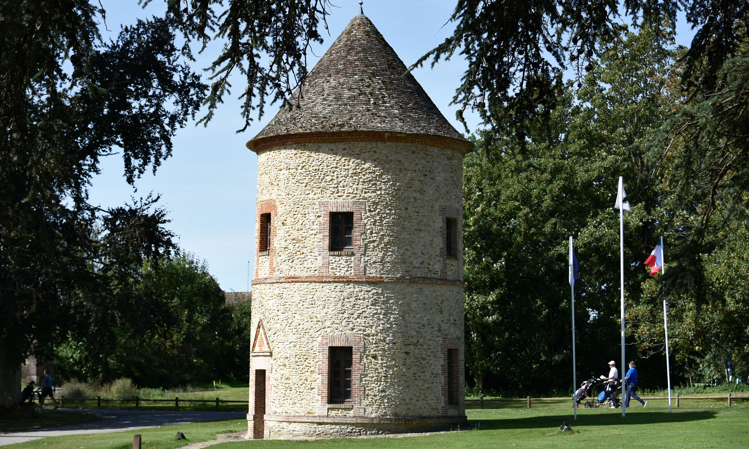 Fantastic golf course near Paris