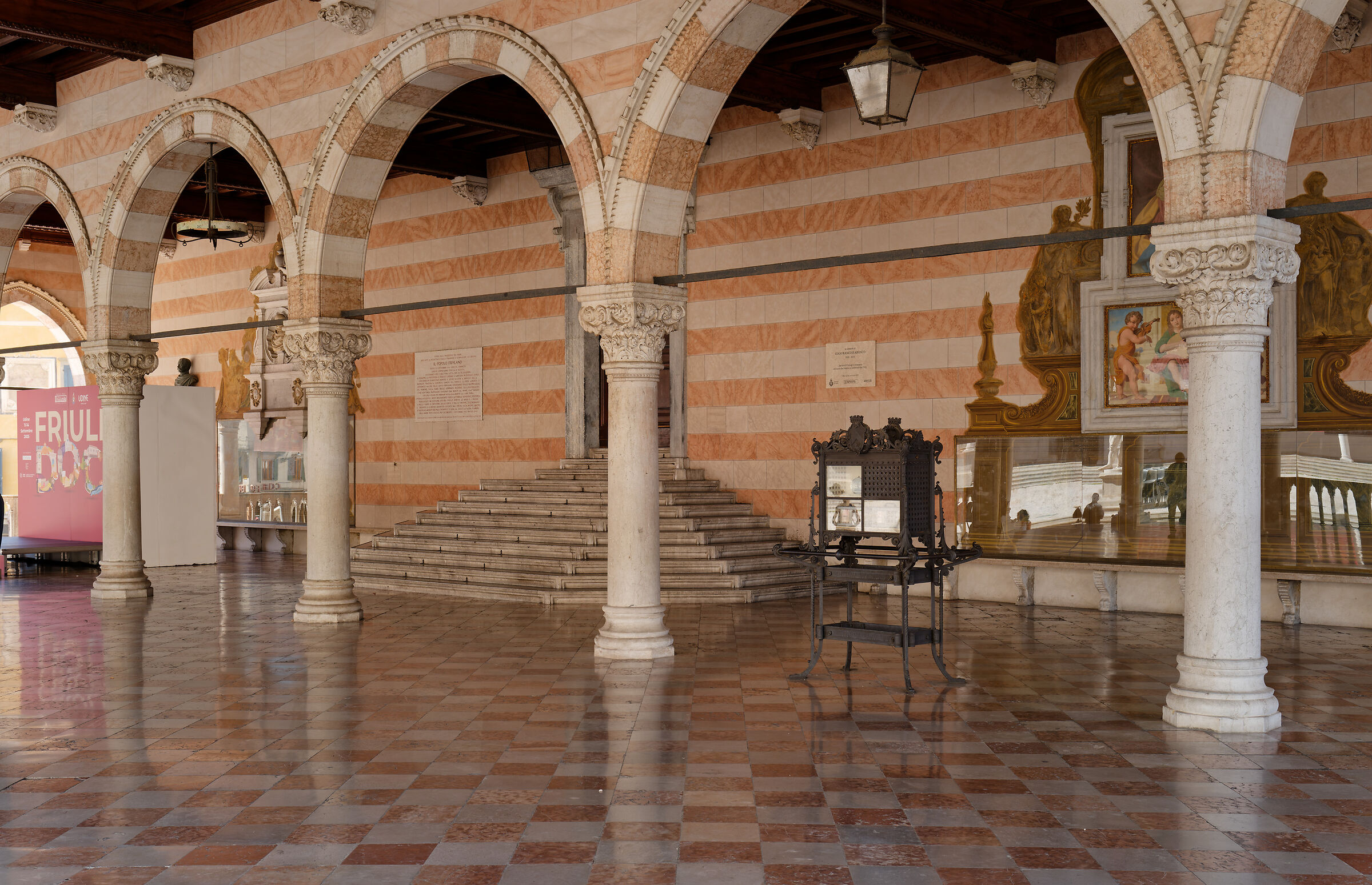 Loggia del Lionello, Udine