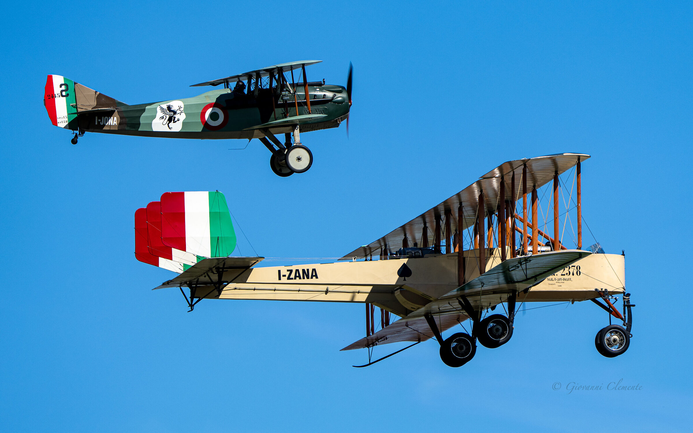 Caproni Ca.3 and SPAD XIII replicas - Jonathan Collection