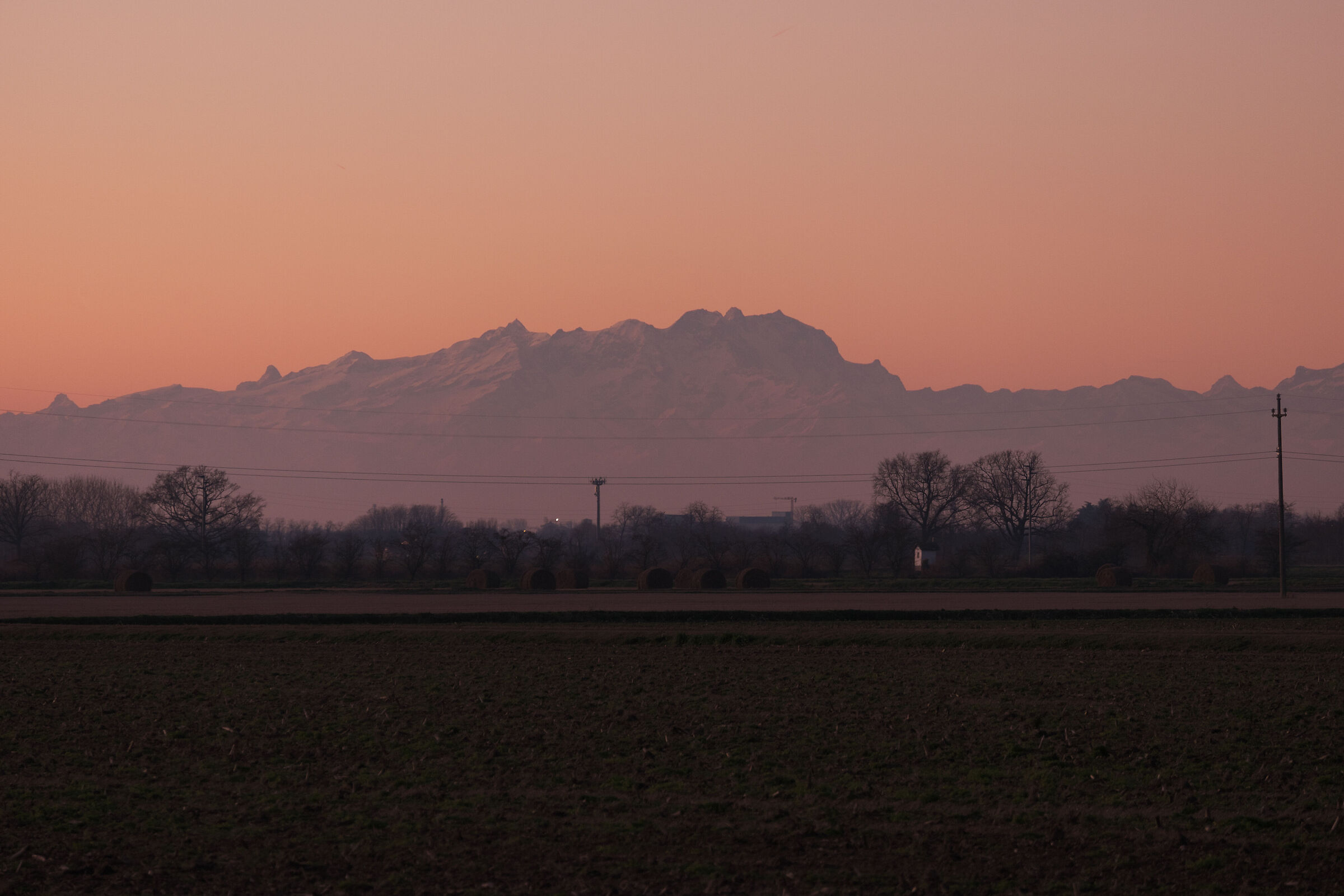 Monte Rosa from Linarolo PV