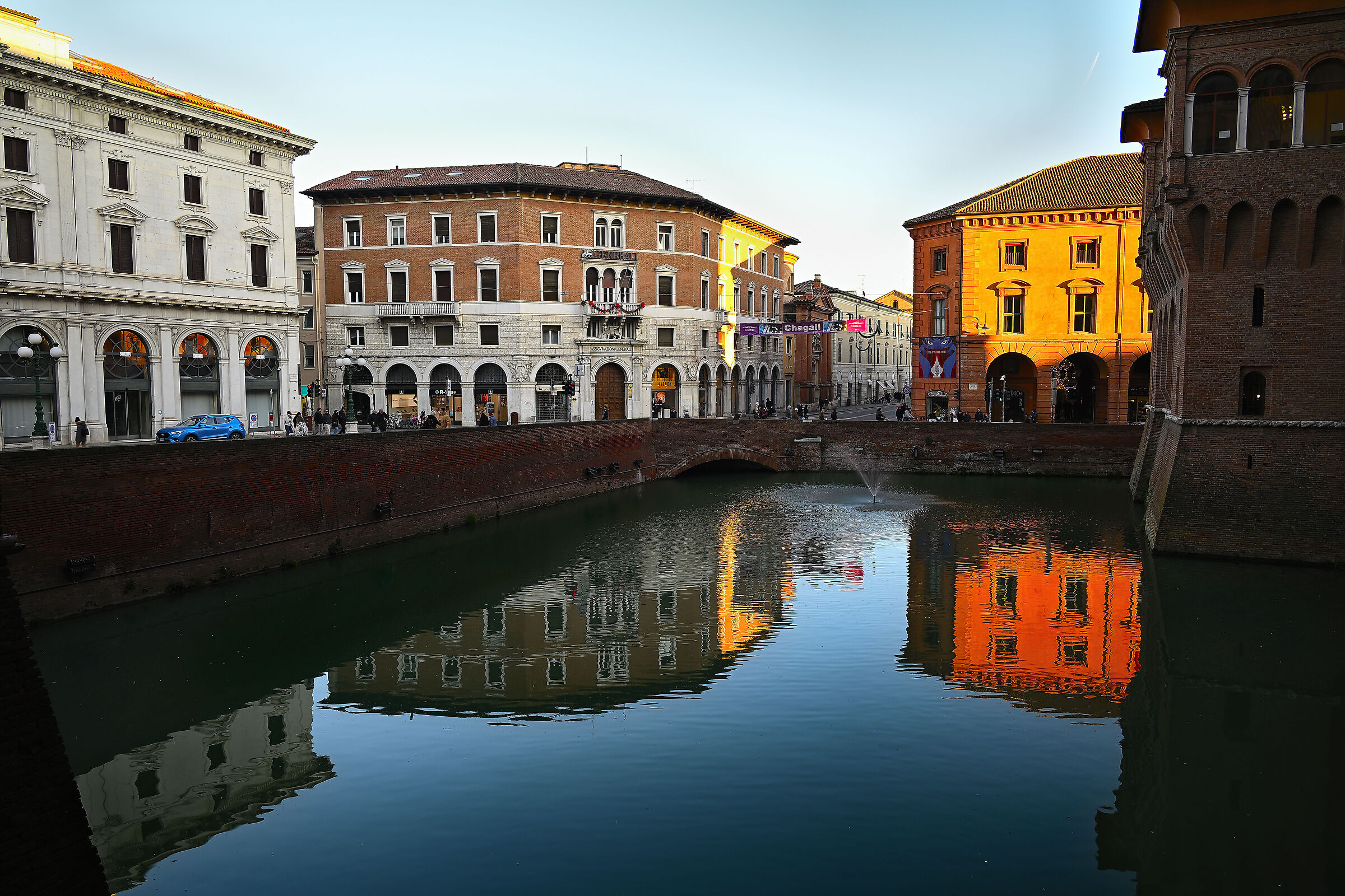 Ferrara.. Upside down.. Reflections in the moat of the castl...