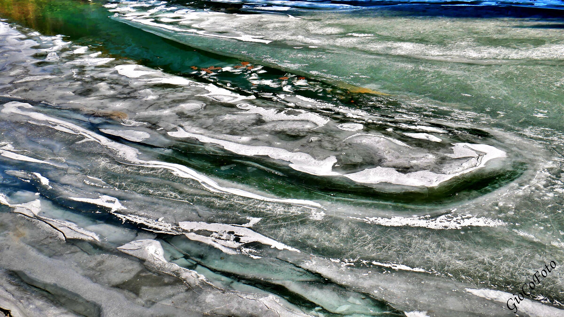 Misteri nel ghiaccio