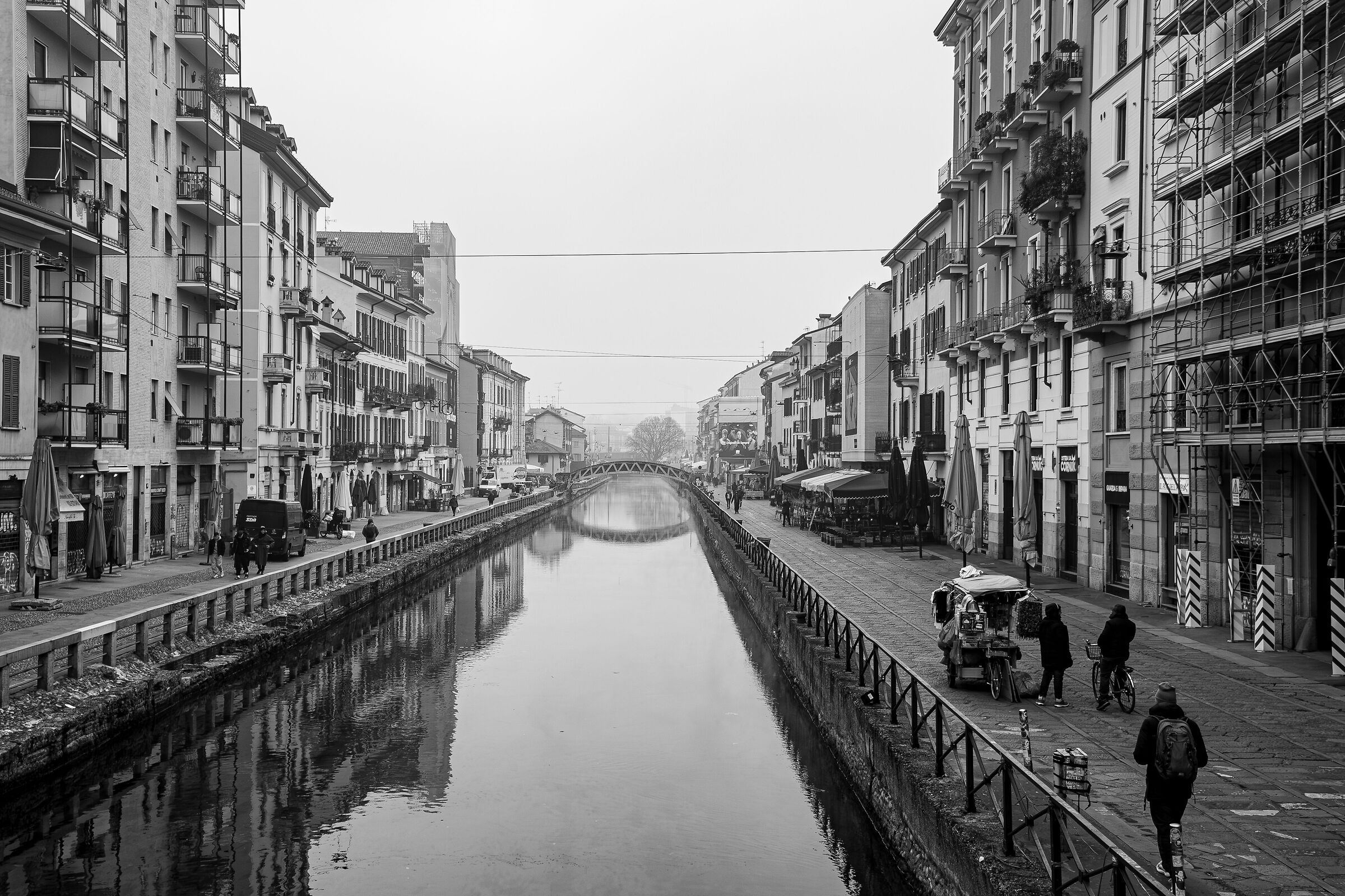 Street Milano, Naviglio grande