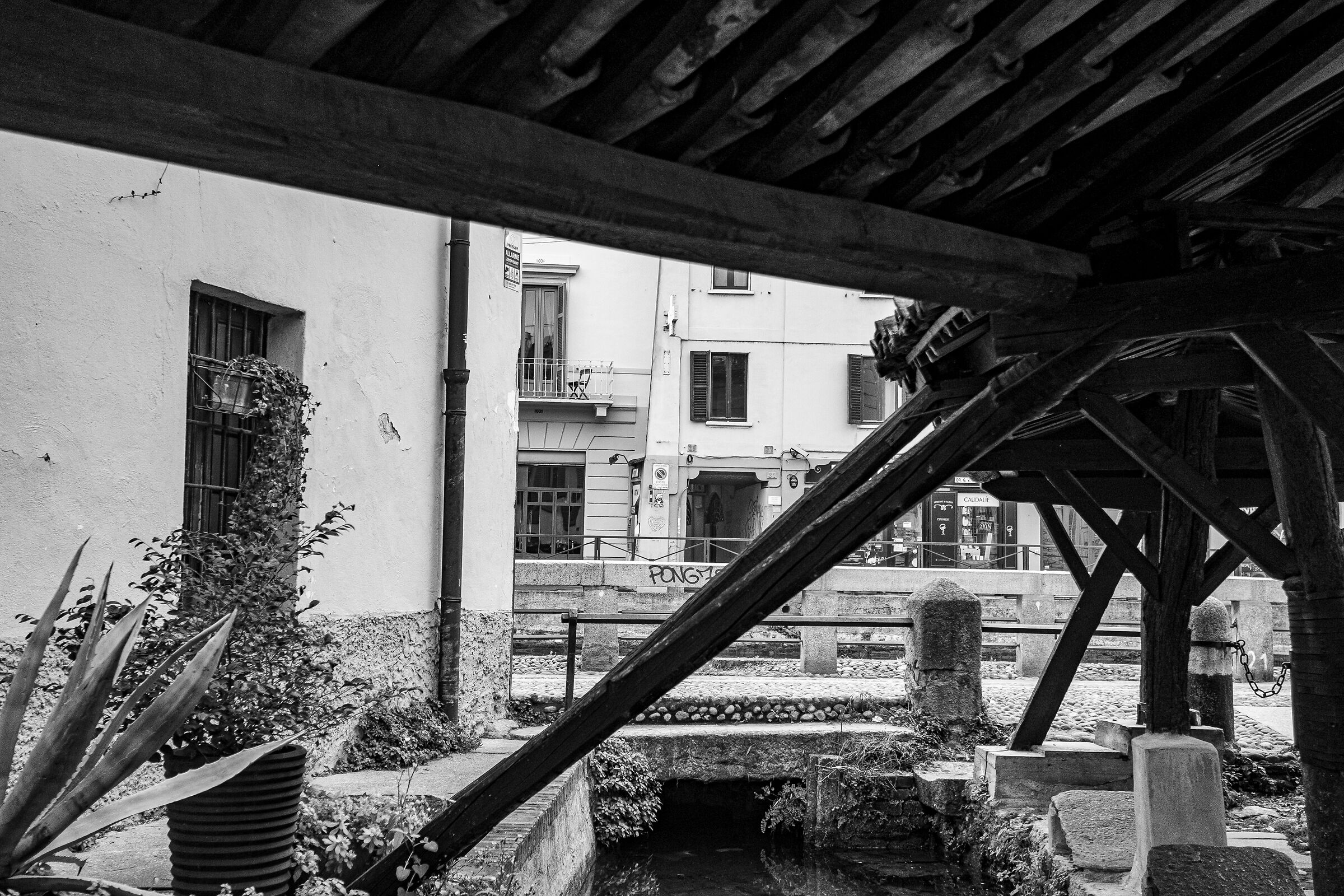 Milan, Naviglio Grande