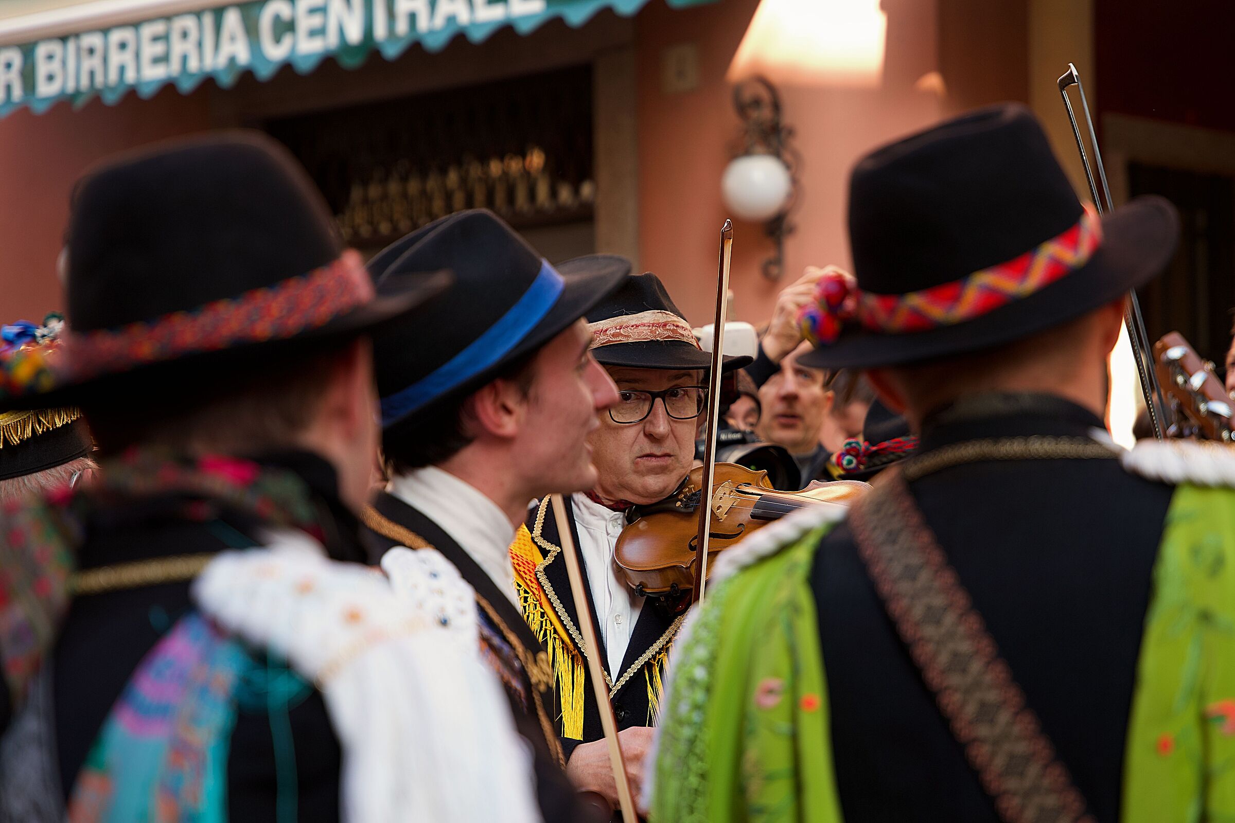 violinist (Bagolino carnival 2023)