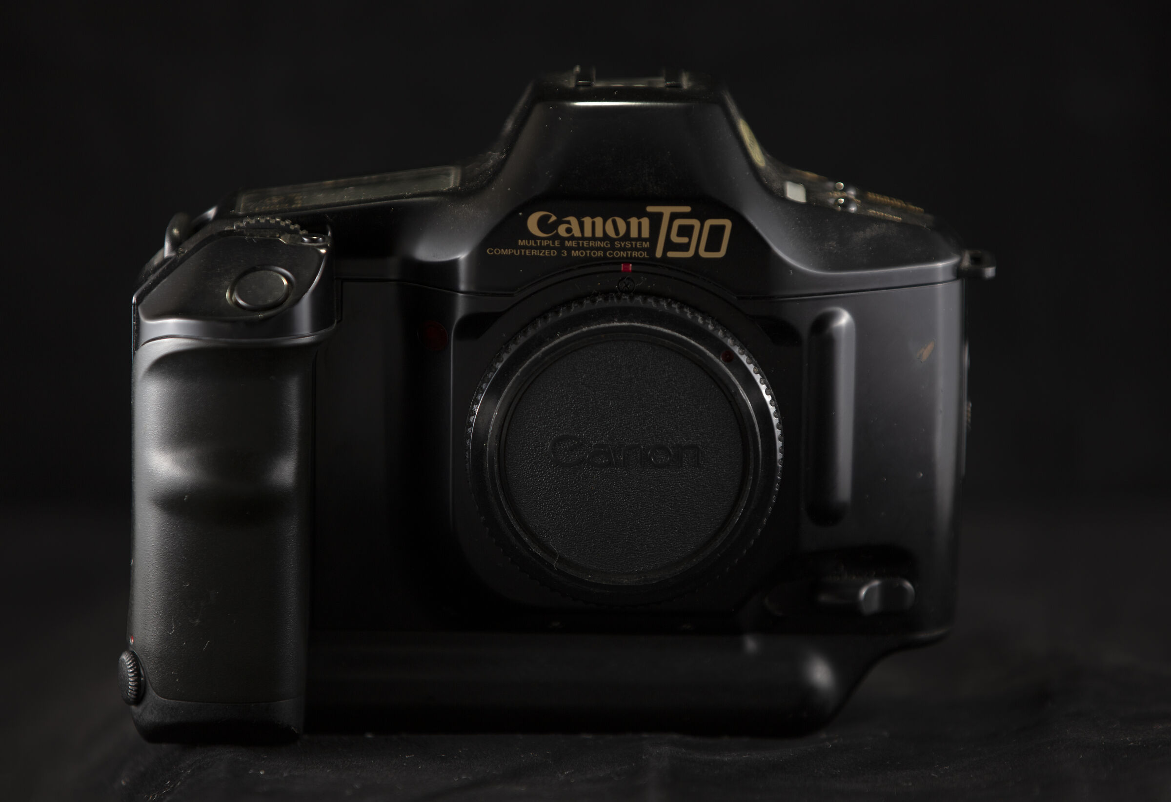 Canon contro Canon