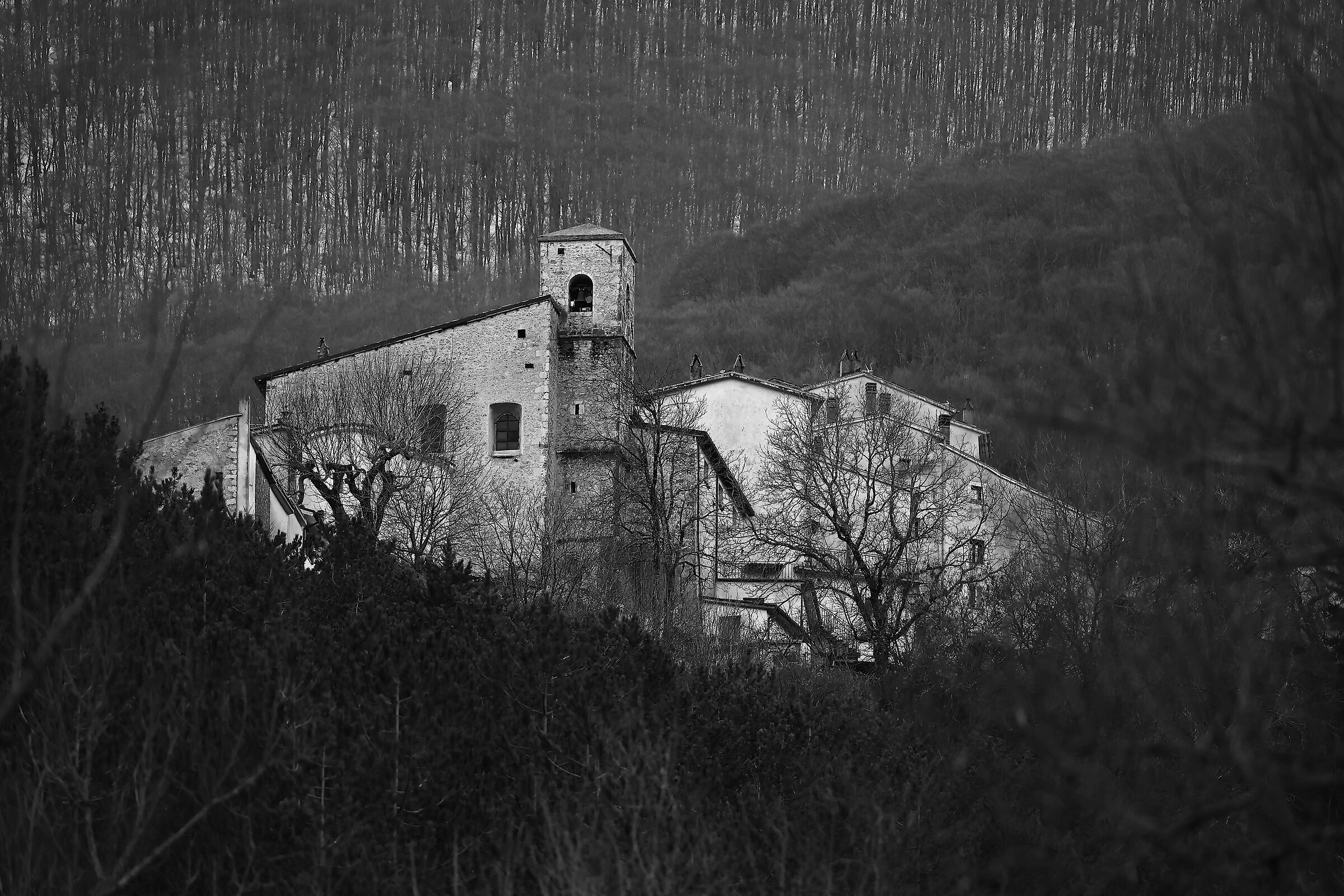 Civitella Alfedena from below