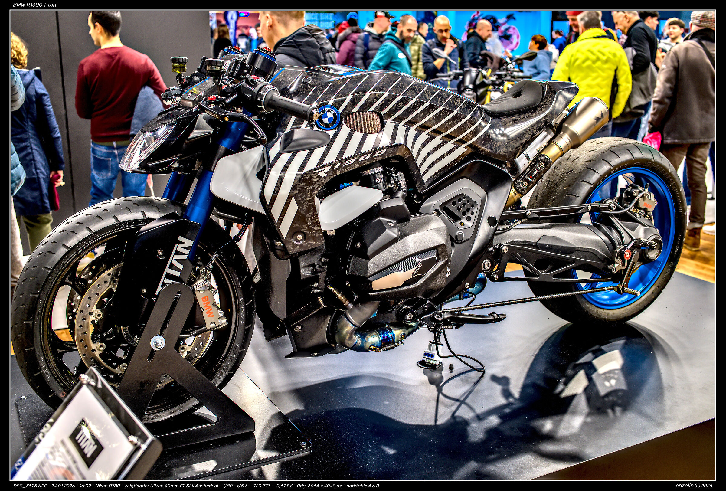 BMW R1300 Titan
