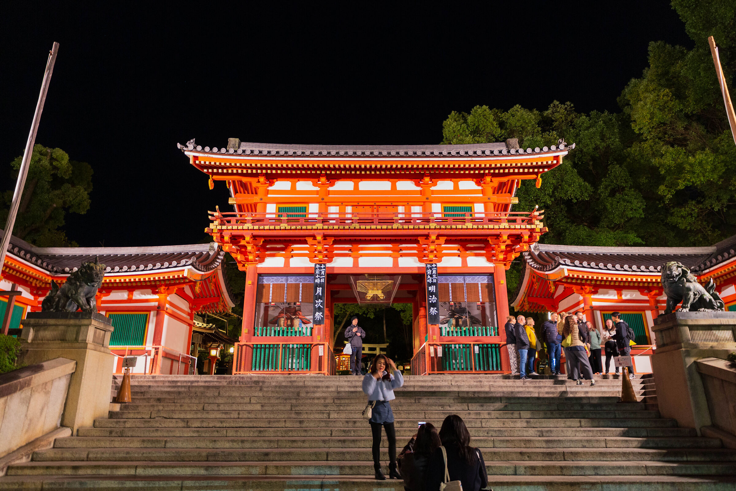 Wait for me to fix my hair!!