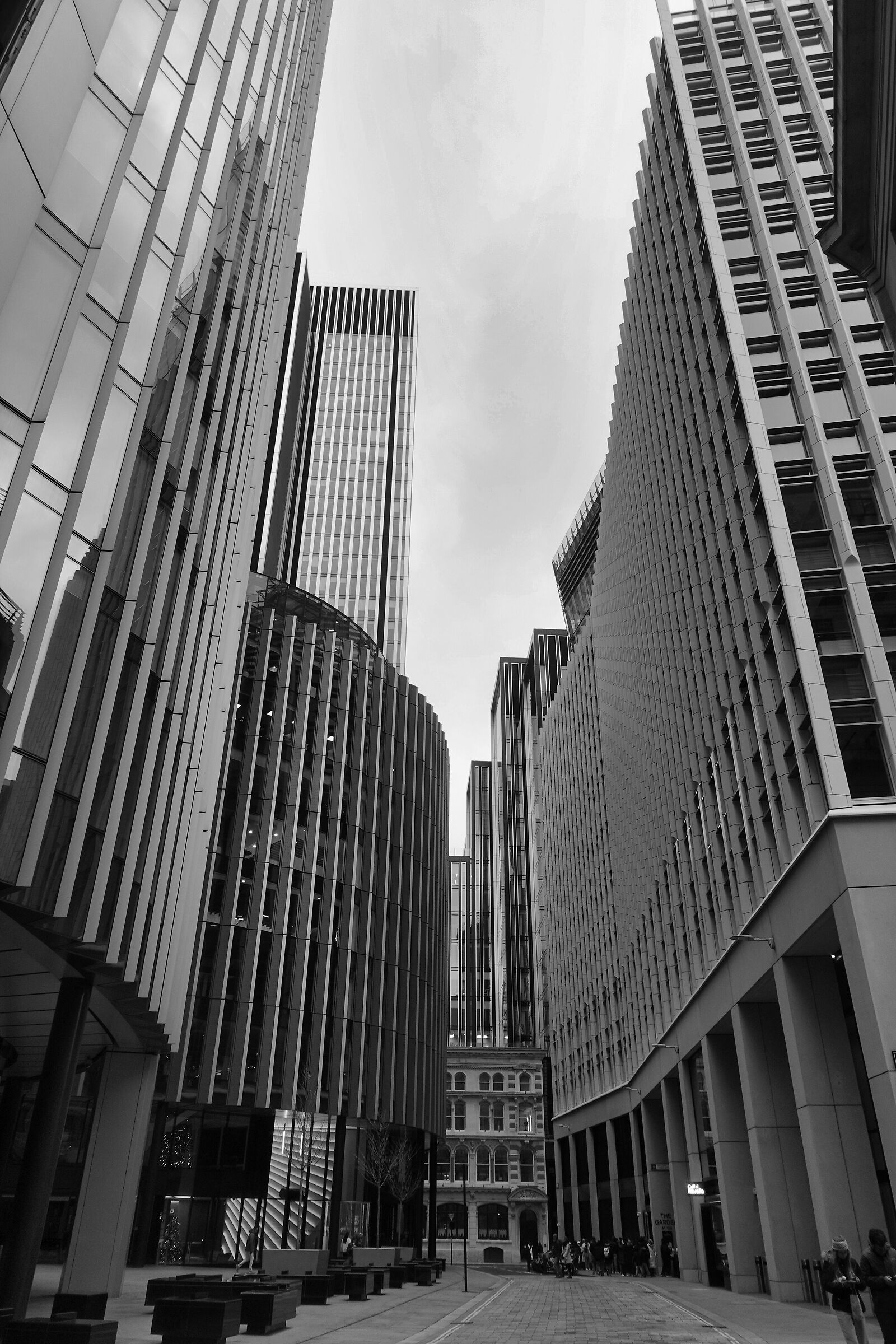 Financial district - details 1