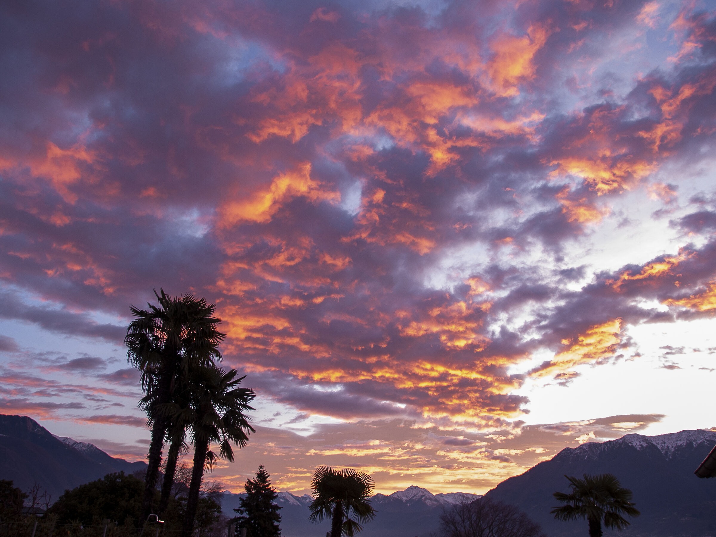 When the sky is a spectacle