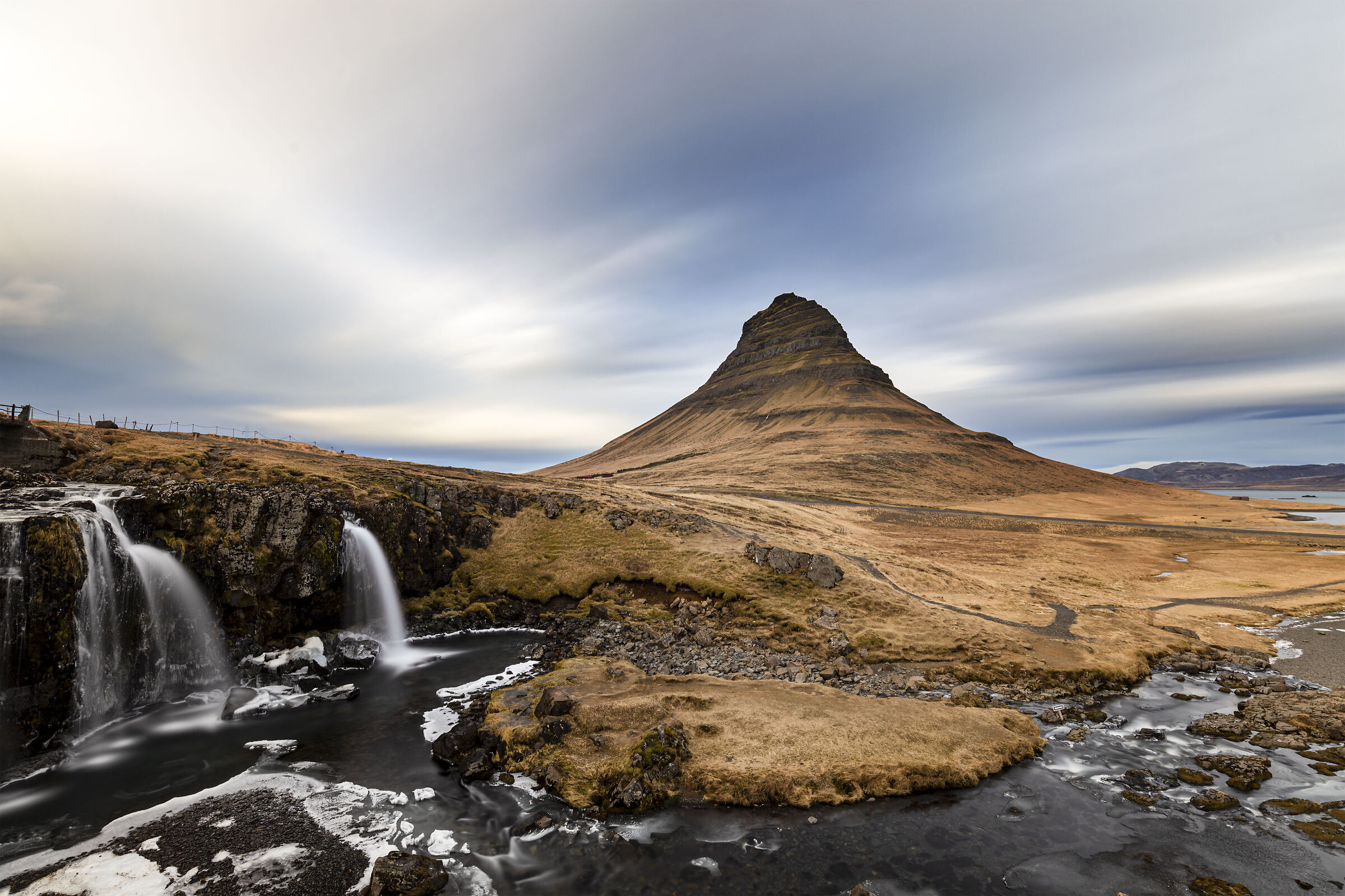 classic Kirkjufell