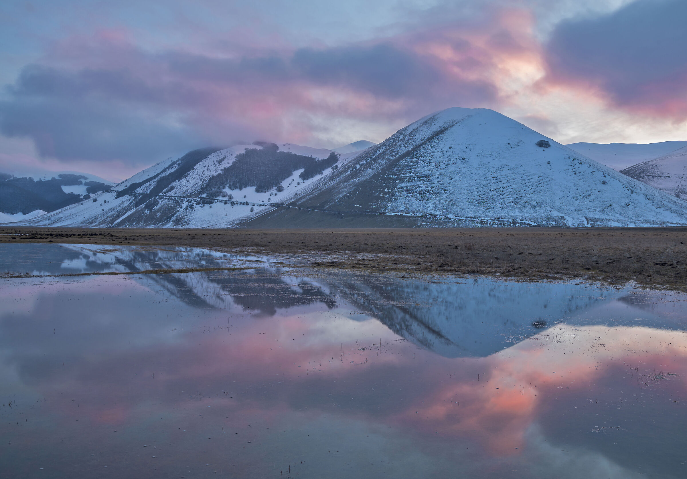 Reflections at sunset on the Piano Grande