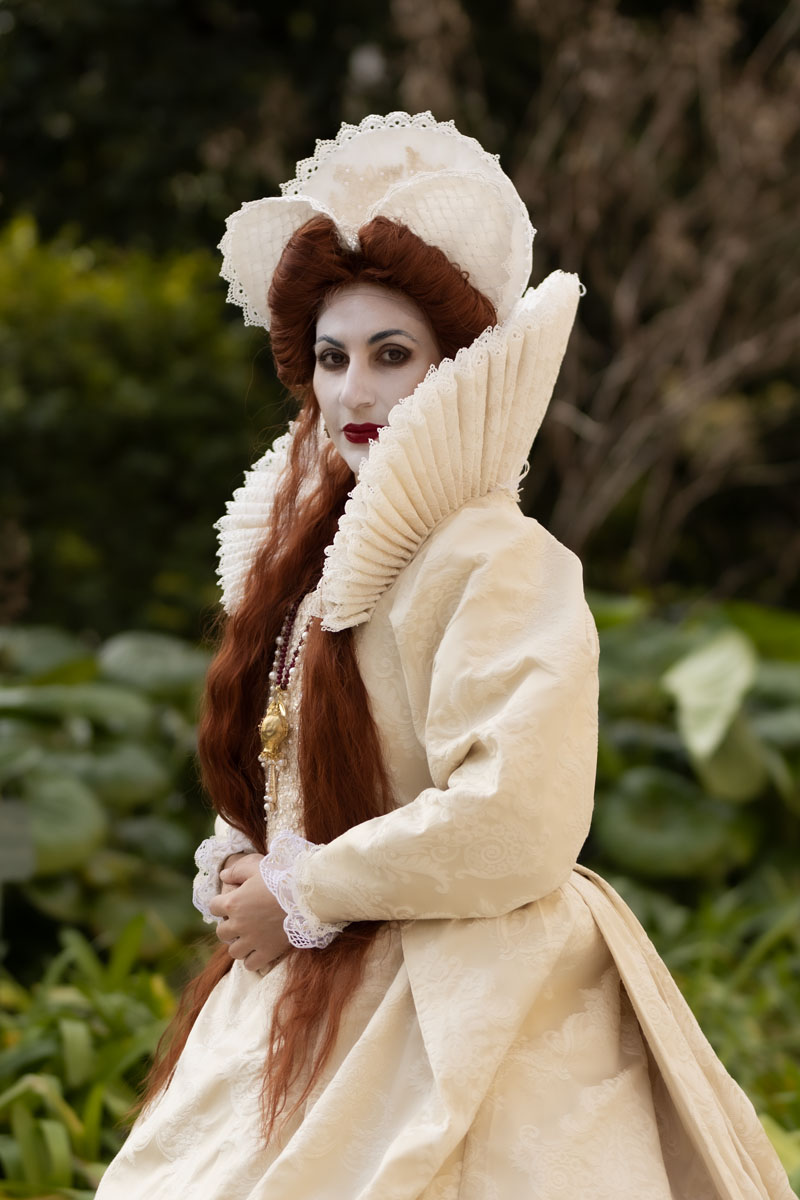 The Queen in the Garden - Giardini Reali Venezia