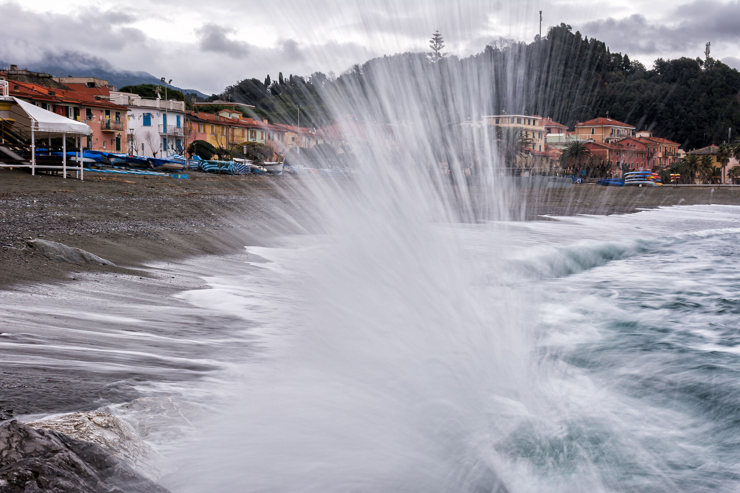 Spruzzi a Ponente
