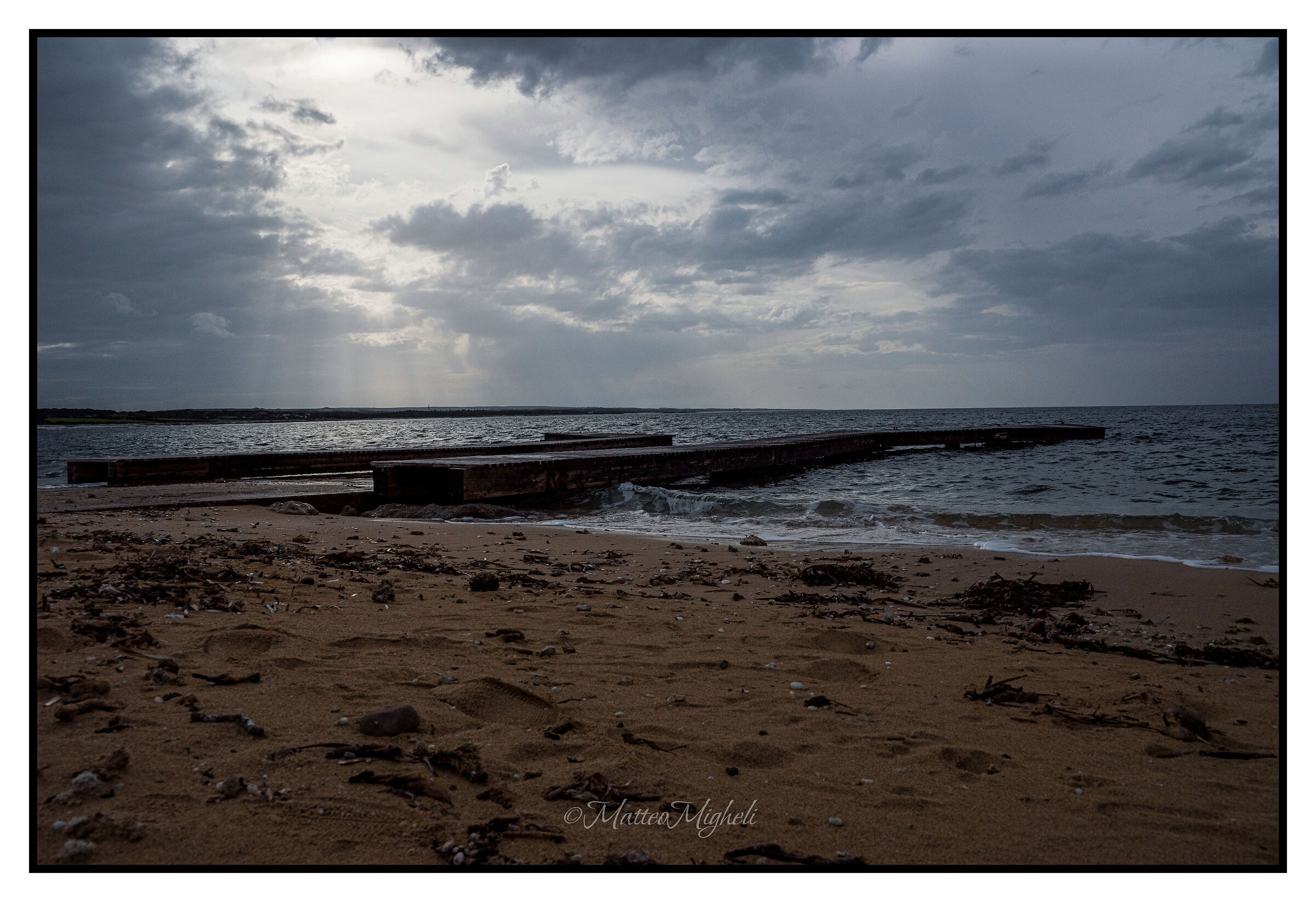 Mari Ermi Beach